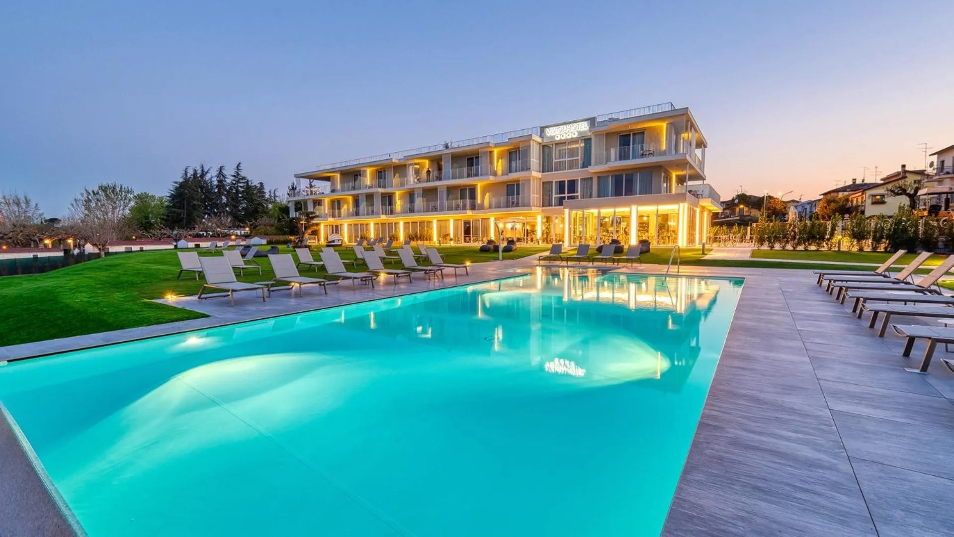 Facade/entrance in Vision Hotel