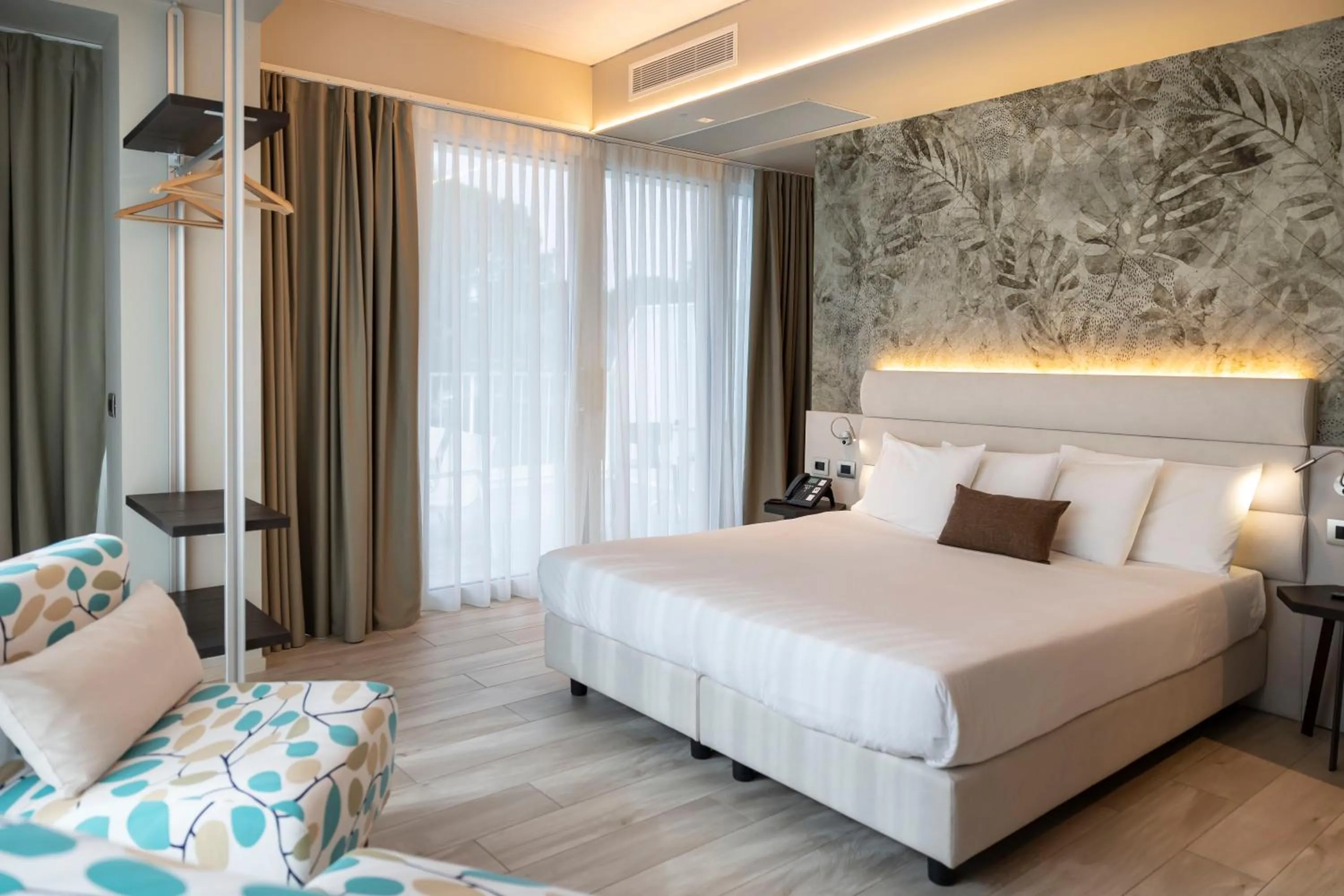 Bedroom, Bed in Vision Hotel