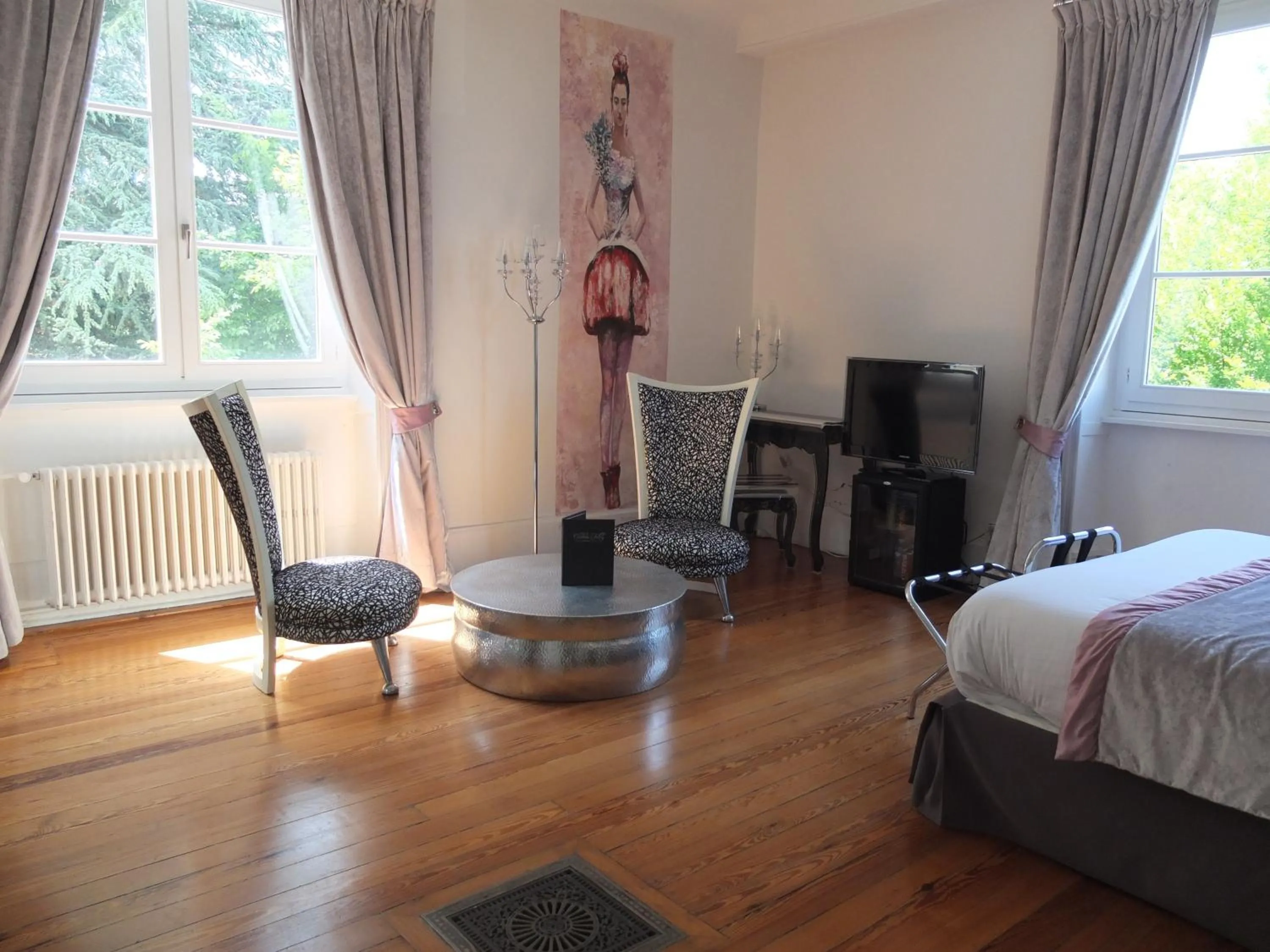 TV and multimedia, Bed in Le Talluy