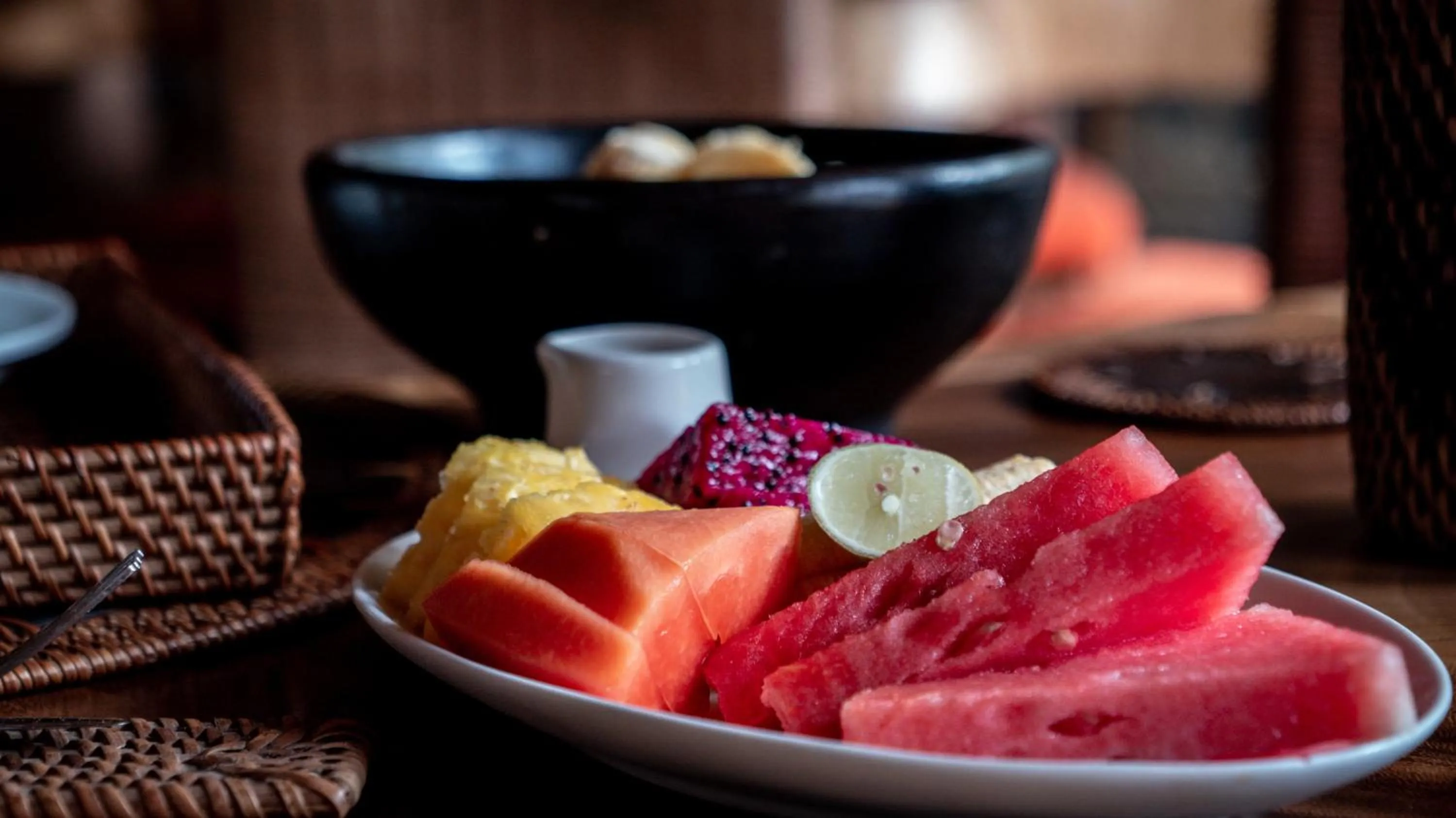 Food and drinks in Ekas Surf Resort & Surf Camp