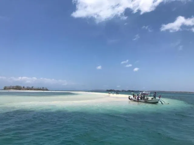 Snorkeling in Ekas Surf Resort & Surf Camp