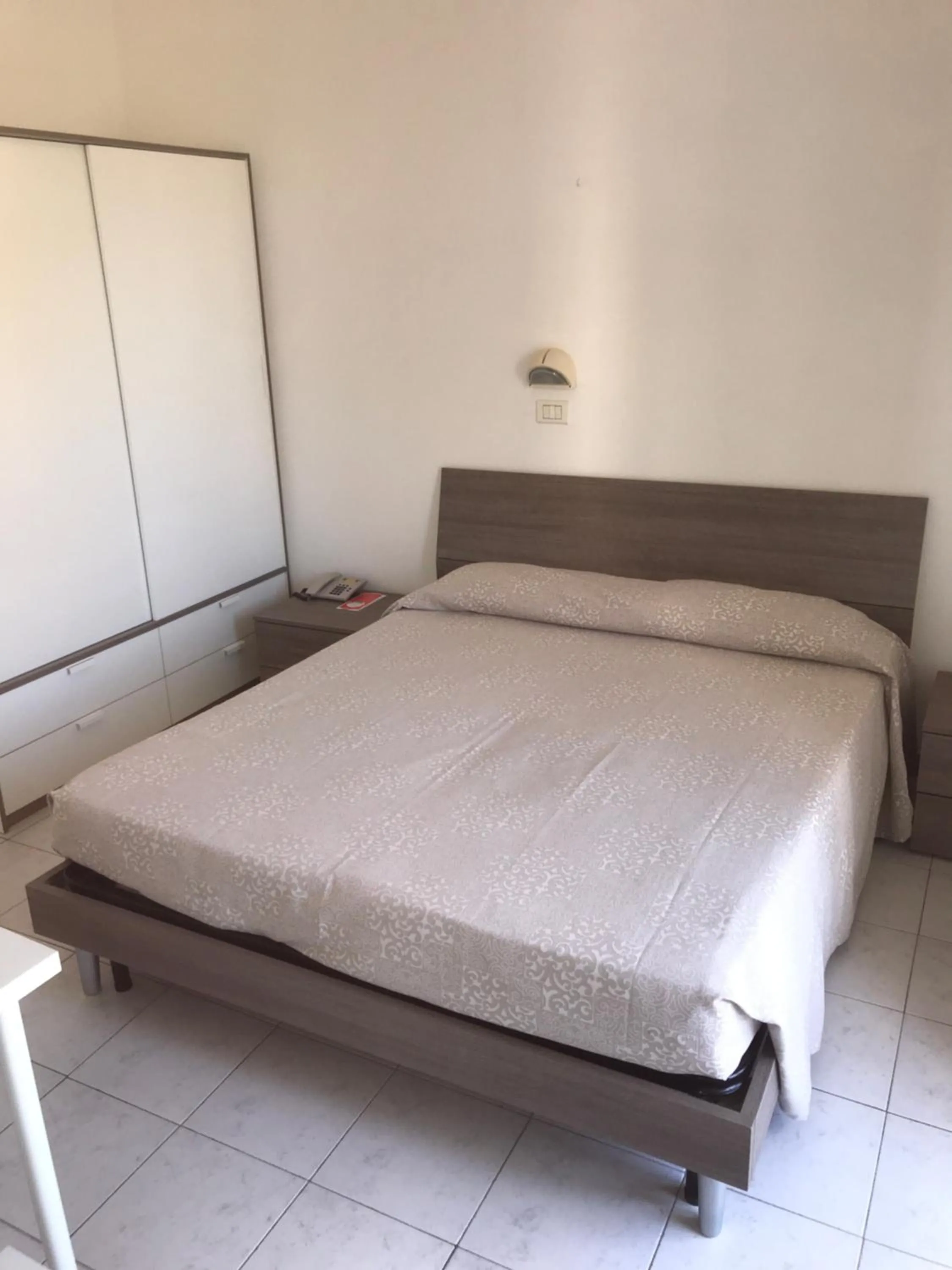 Bed in Hotel Rivamare