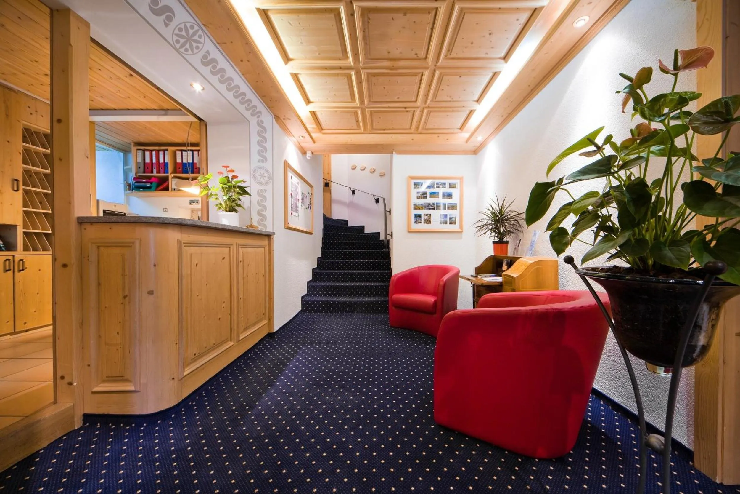 Lobby or reception in Hotel Sonnenhalde, Arosa