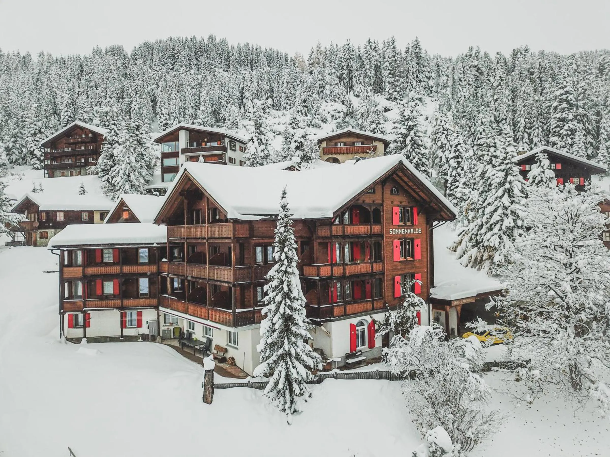 Property building in Hotel Sonnenhalde, Arosa