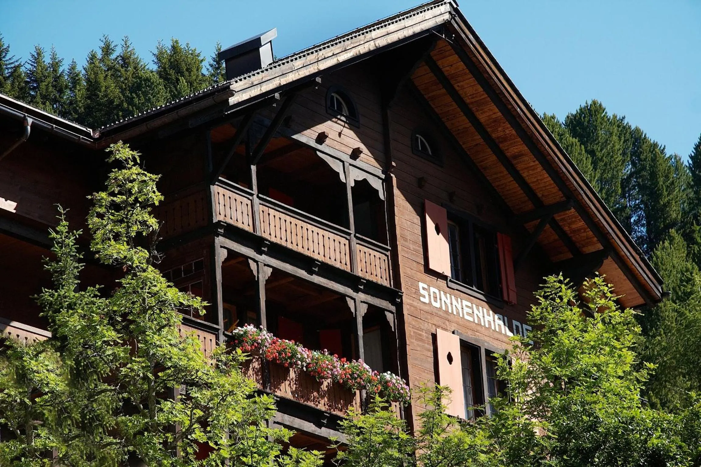 Property building in Hotel Sonnenhalde, Arosa