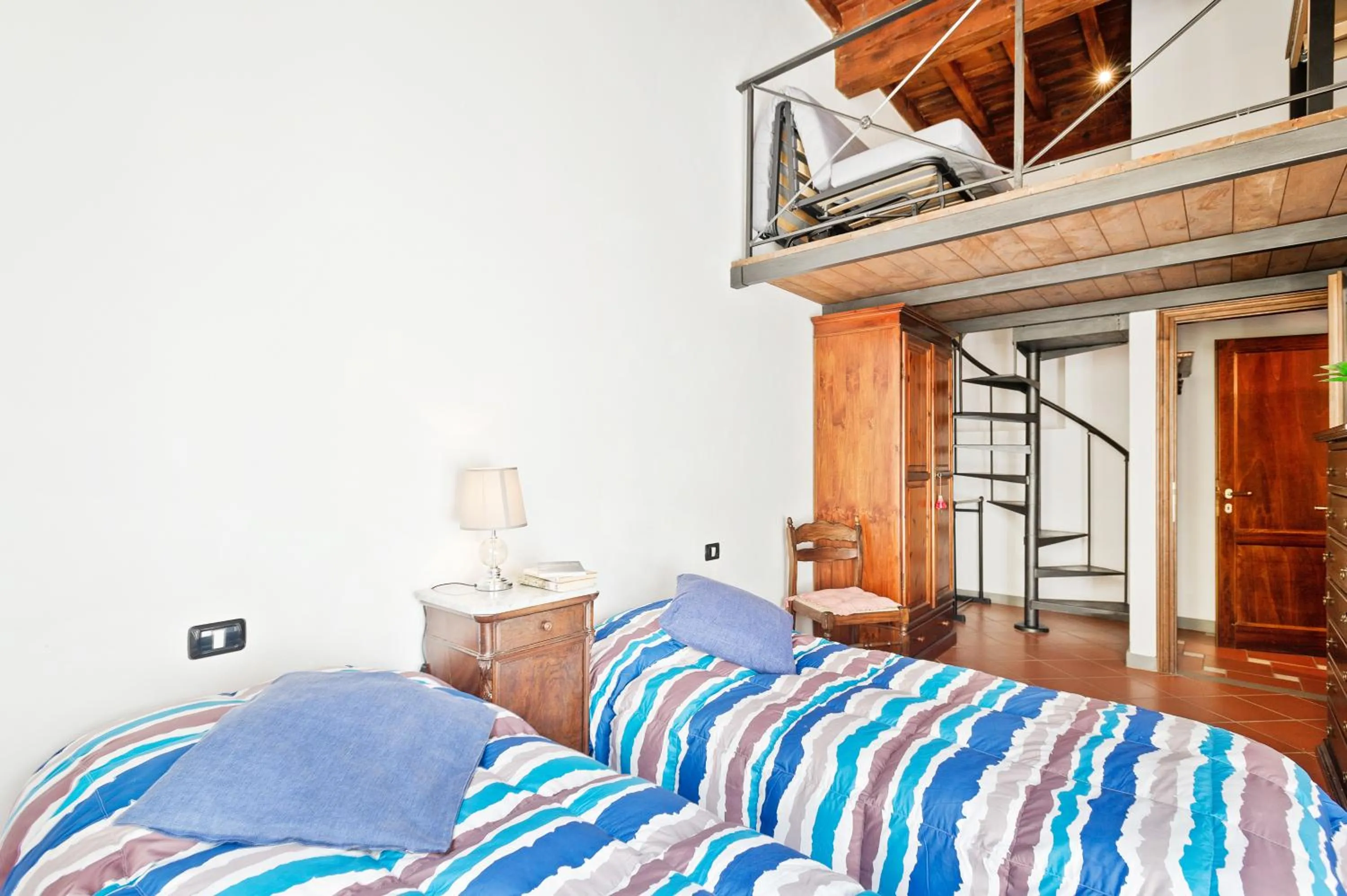 GuestHost - San Lorenzo Wooden Loft