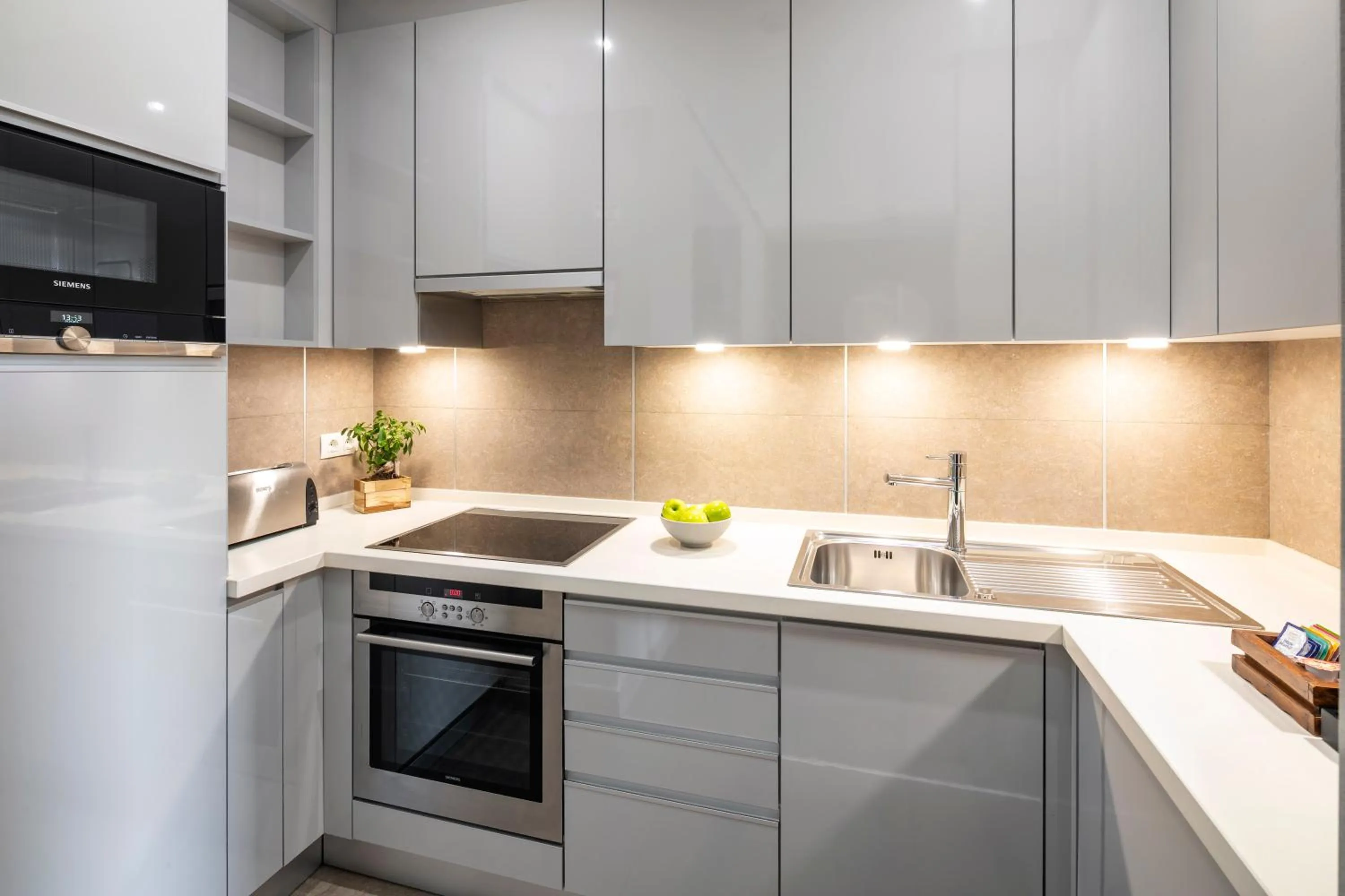 Kitchen or kitchenette in Wyndham Grand Algarve