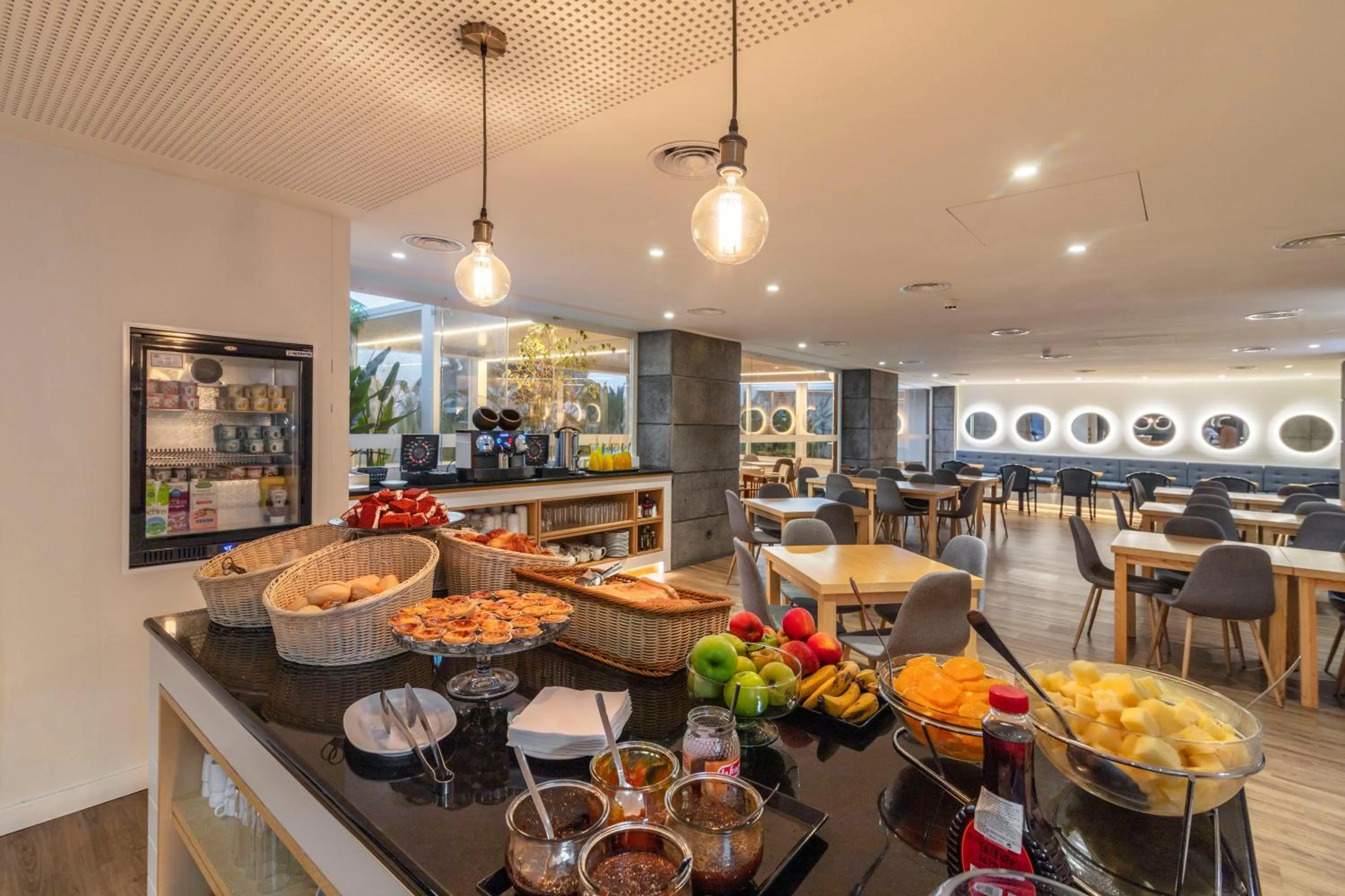 Breakfast in Hotel Gaivota Azores