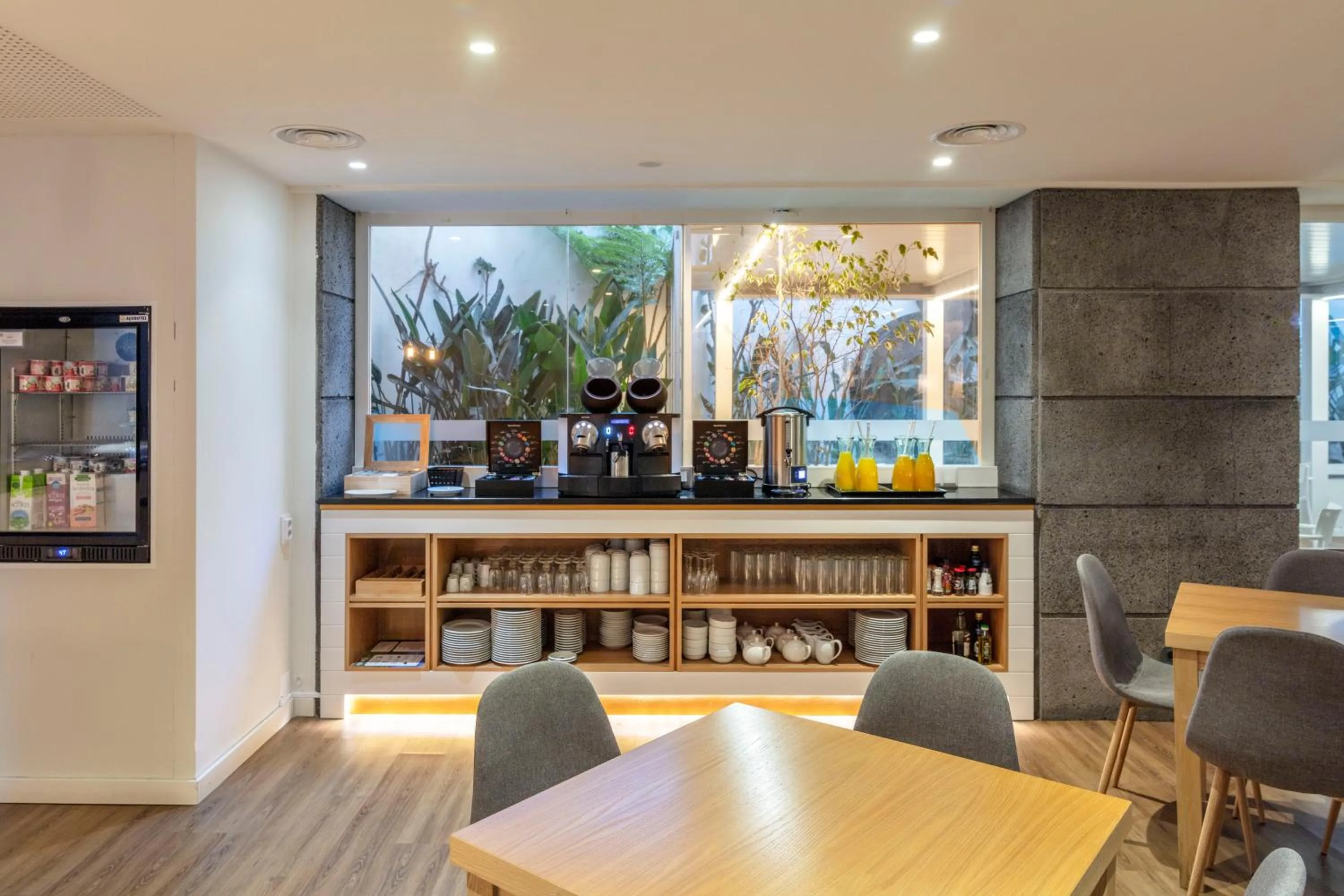 Breakfast in Hotel Gaivota Azores