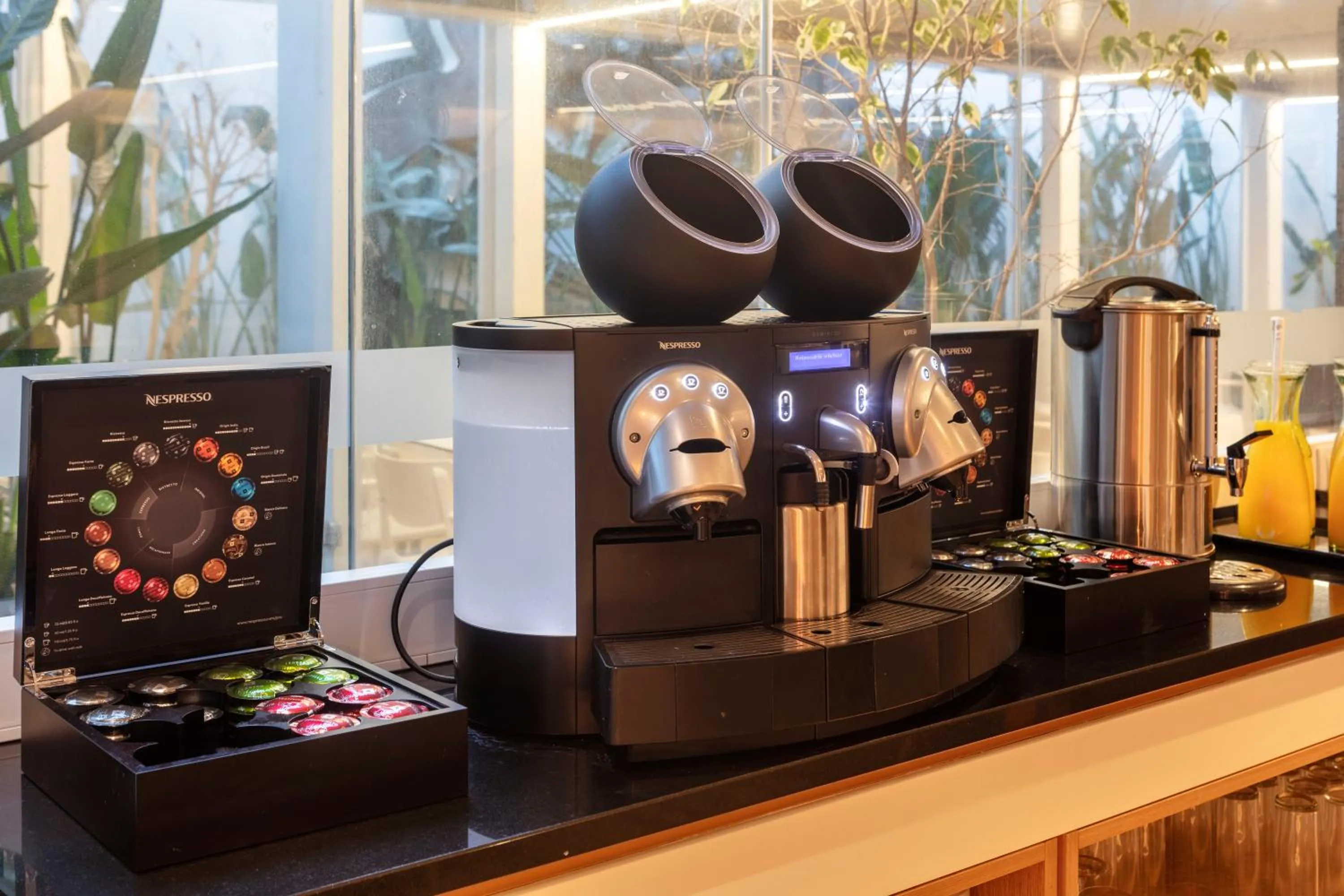 Breakfast in Hotel Gaivota Azores