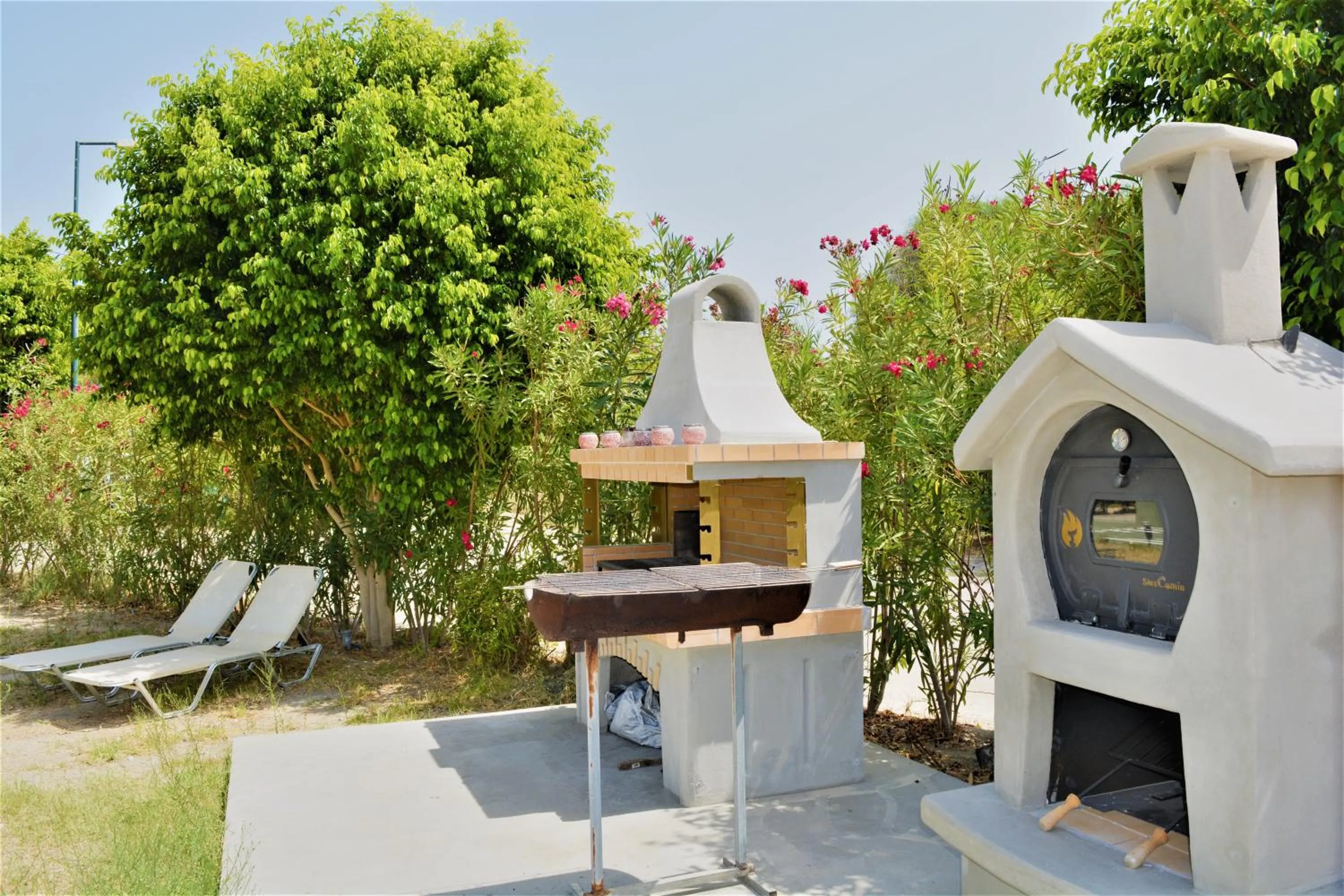 BBQ facilities in Anelia Boutique Studios & Apartments