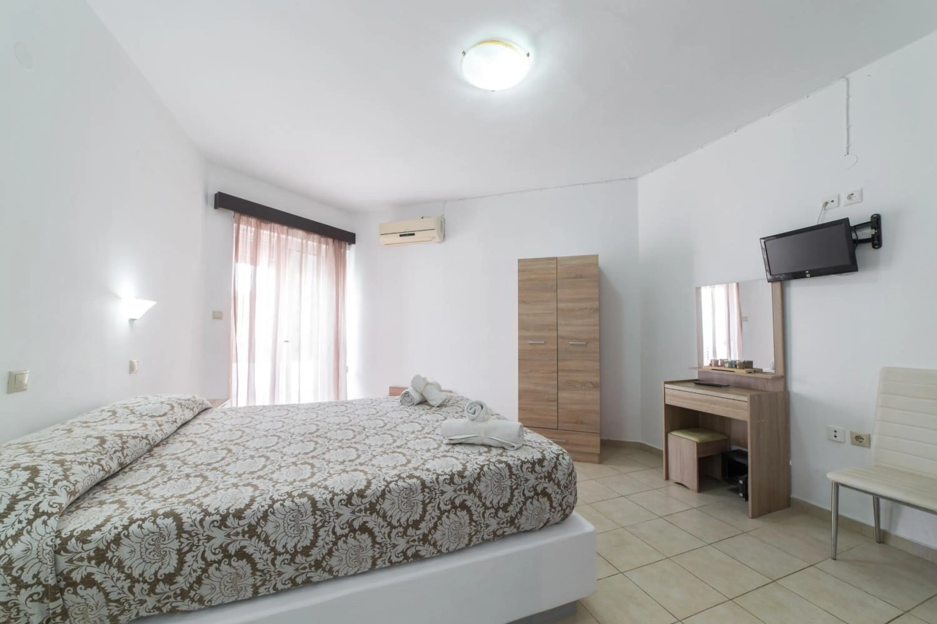 Bedroom, Bed in Anelia Boutique Studios & Apartments