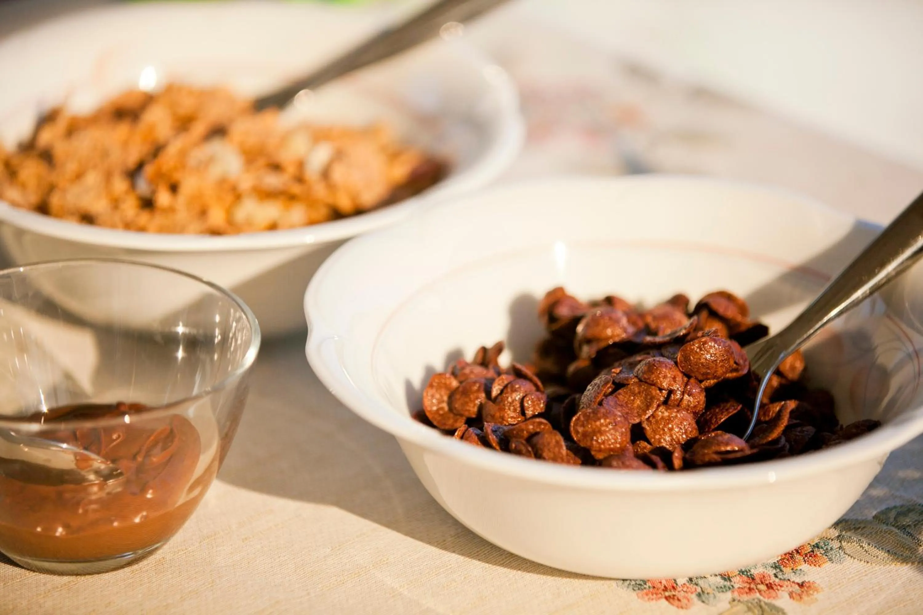 Food and drinks in Anelia Boutique Studios & Apartments