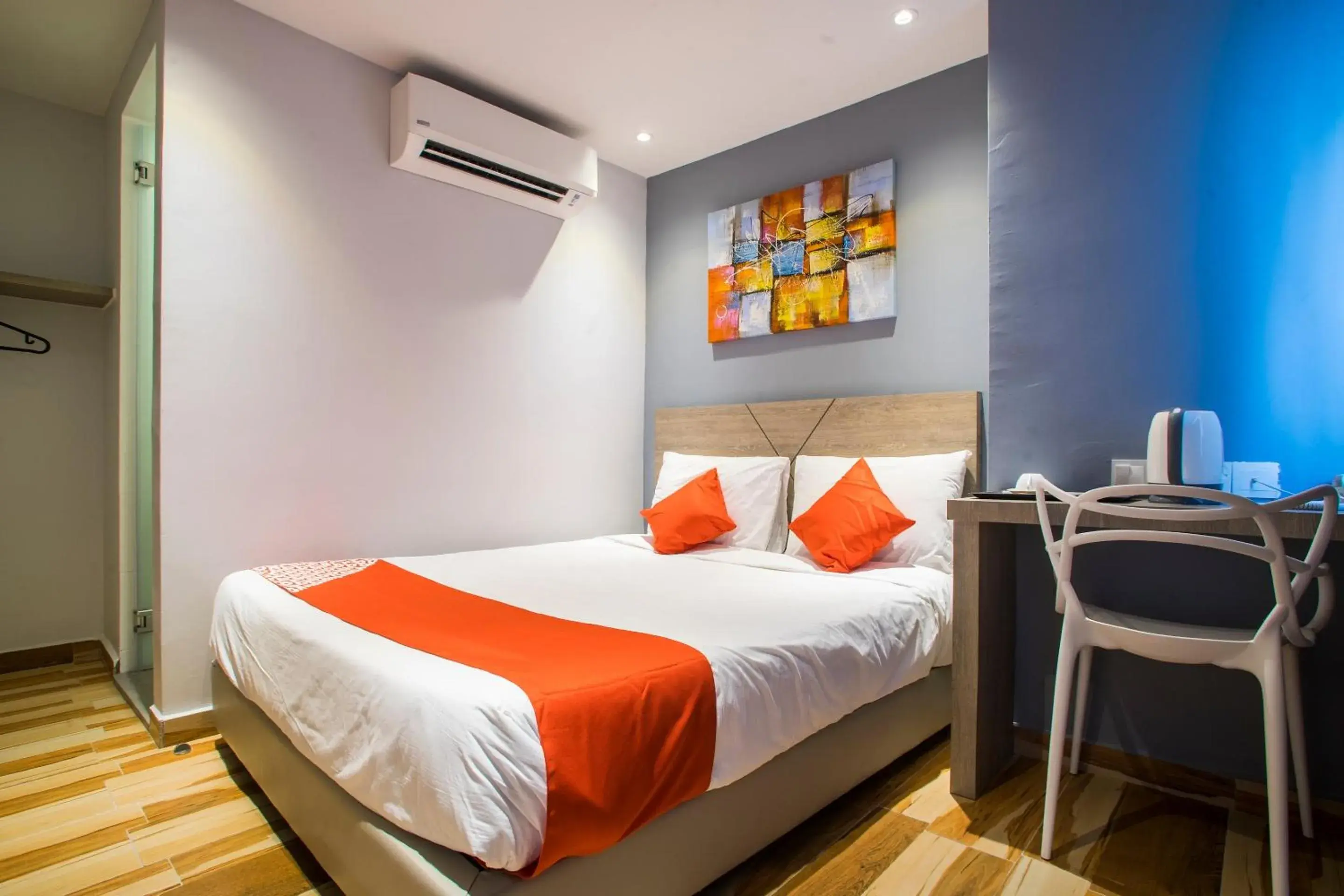 Bedroom, Bed in Hotel O Gs Hotels Near Strand Mall Bedroom, Bed in Hotel O Gs Hotels Near Strand Mall