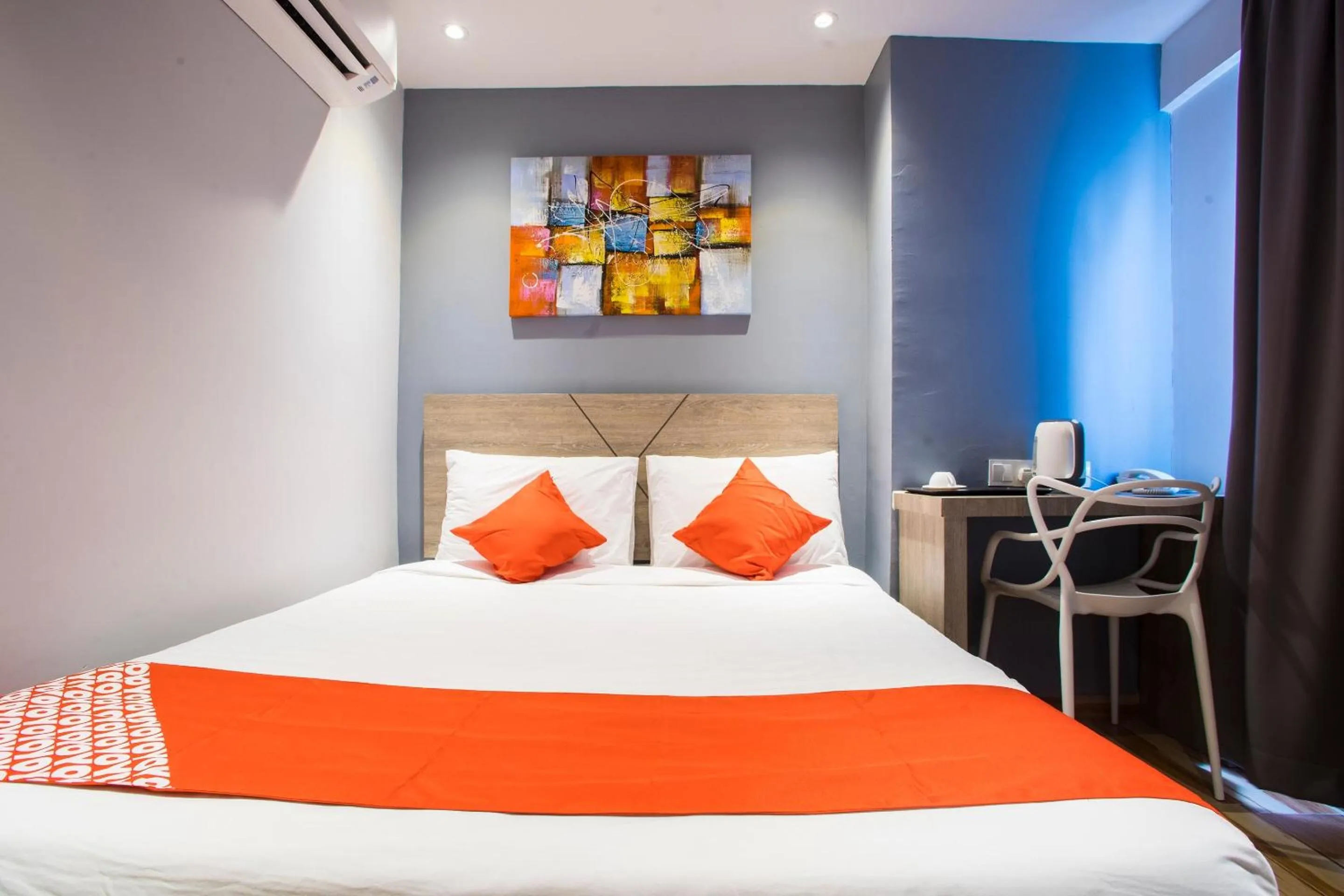 Bedroom, Bed in Hotel O Gs Hotels Near Strand Mall