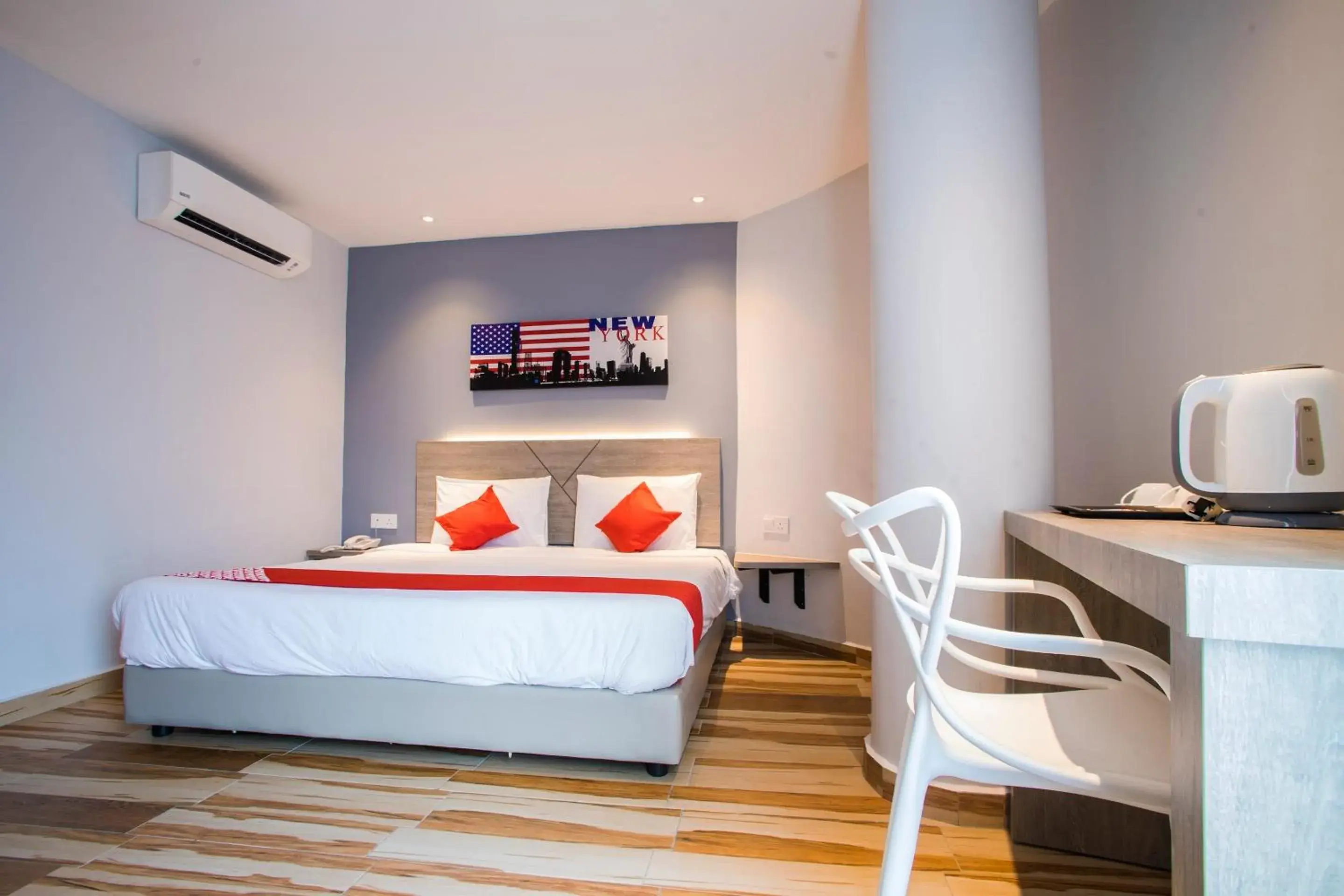 Bedroom, Bed in Hotel O Gs Hotels Near Strand Mall Bedroom, Bed in Hotel O Gs Hotels Near Strand Mall