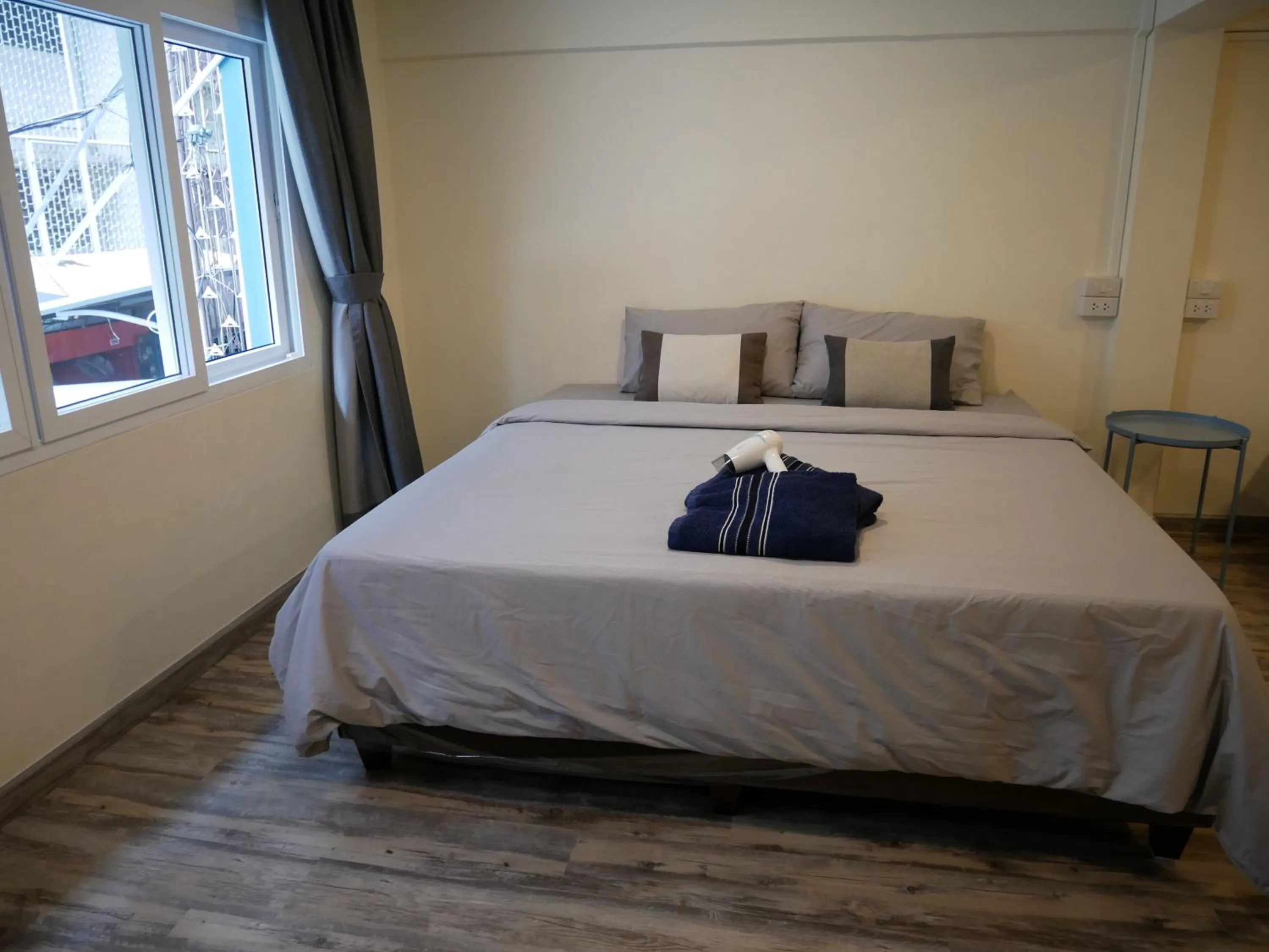 Bed in NP House Pratunam