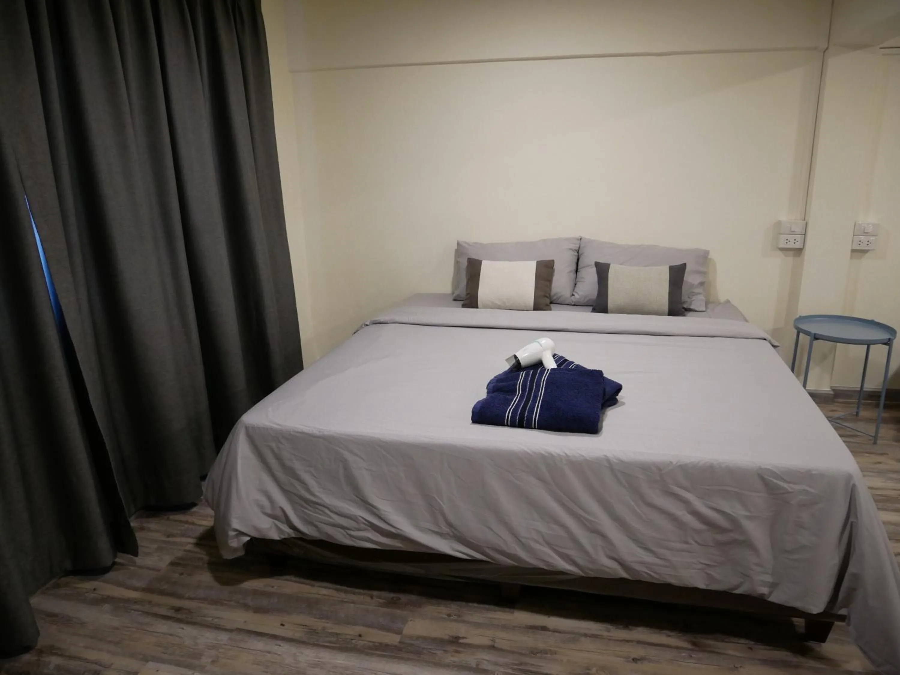 Bed in NP House Pratunam