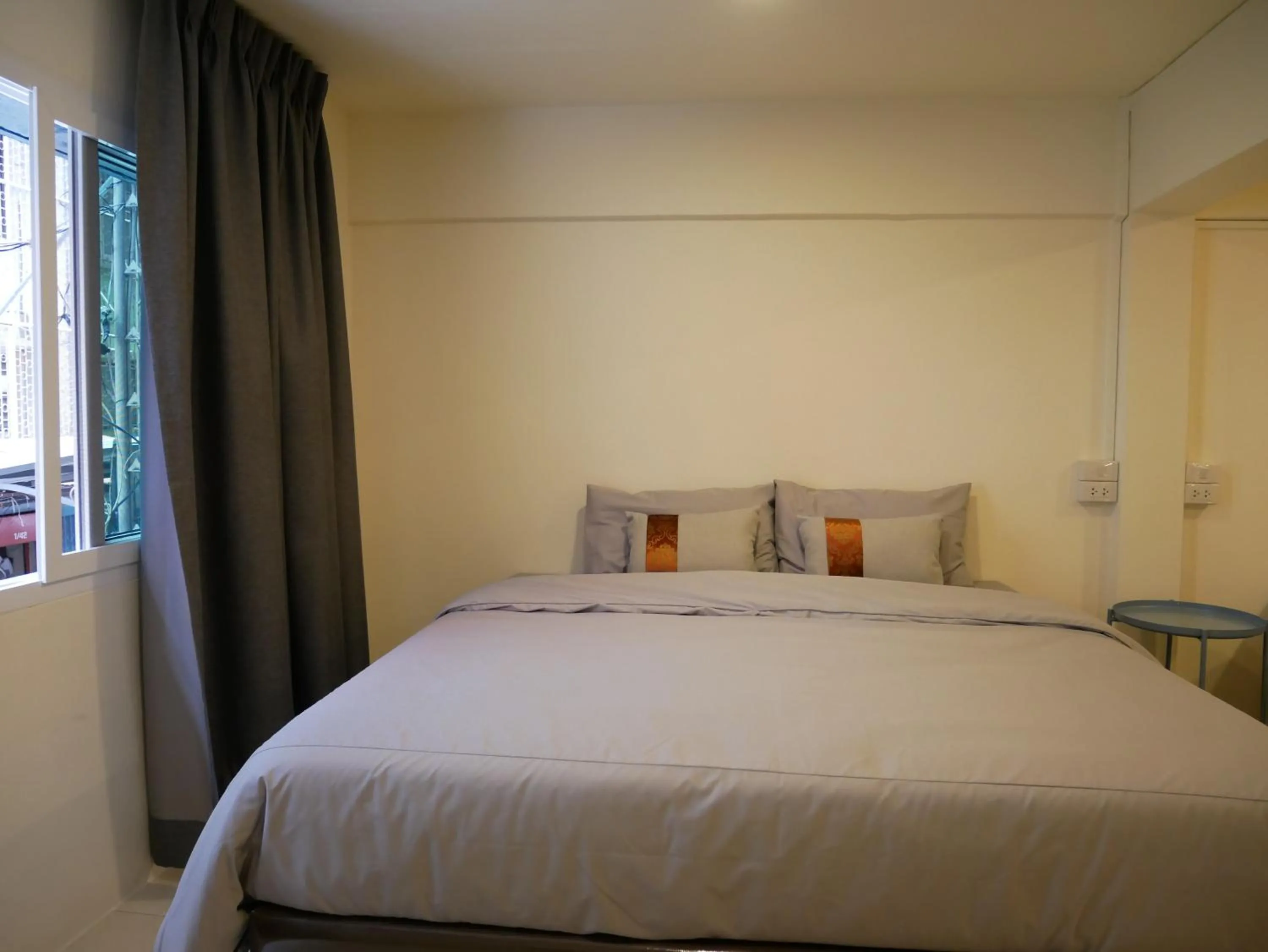 Bed in NP House Pratunam