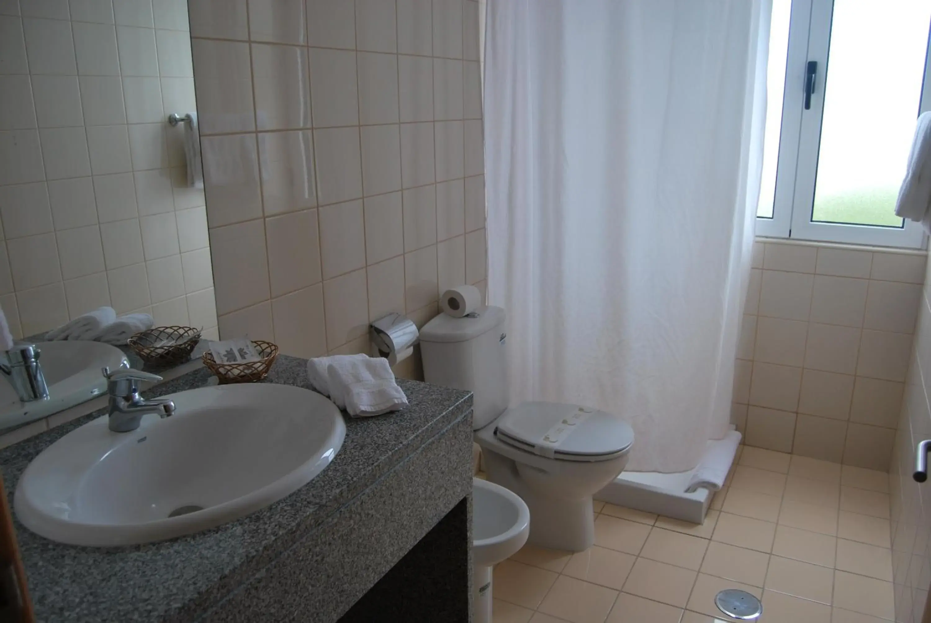 Day in Apartamentos Turisticos Nossa Senhora Da Estrela Day in Apartamentos Turisticos Nossa Senhora Da Estrela