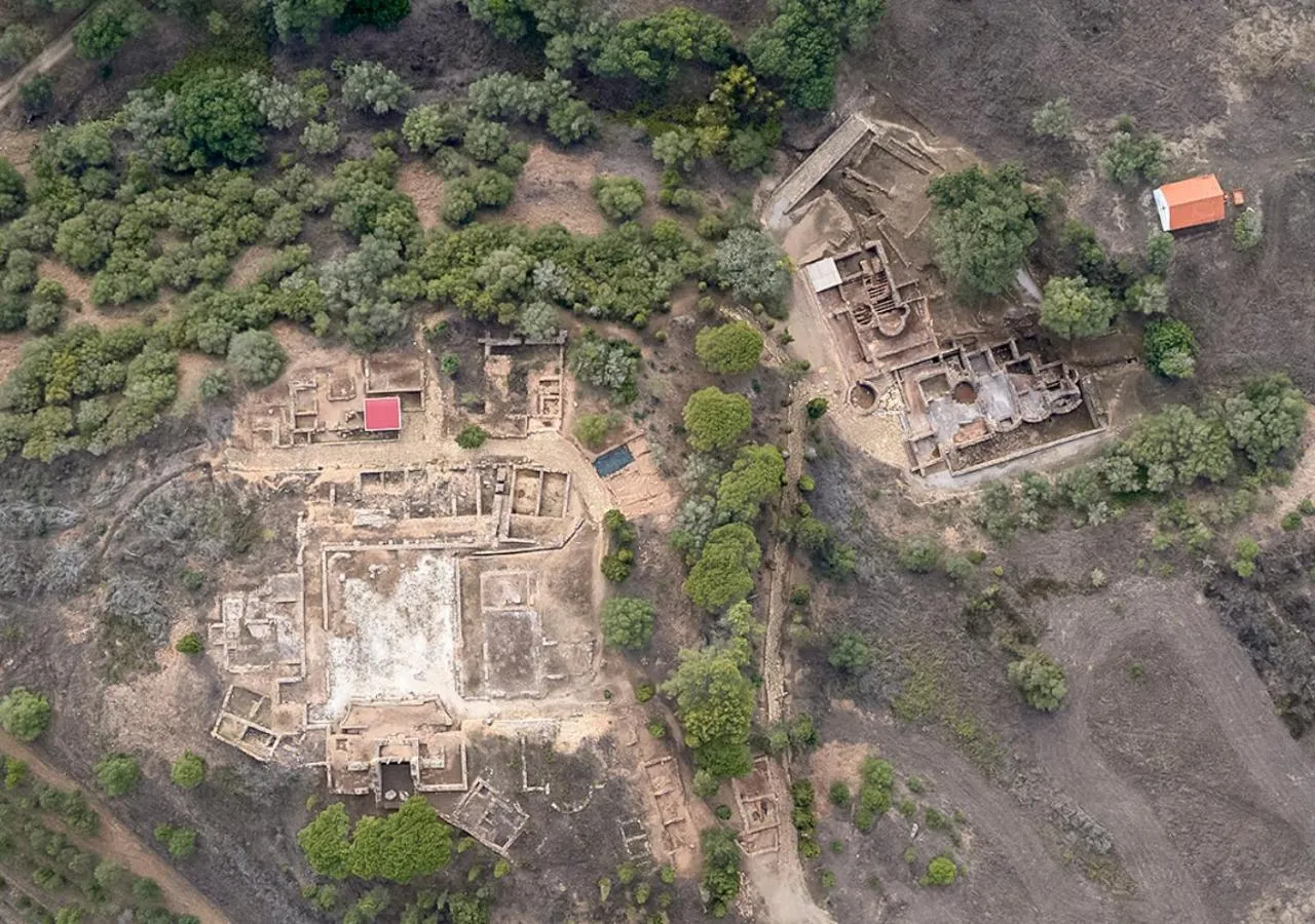 Location in Santiago Hotel