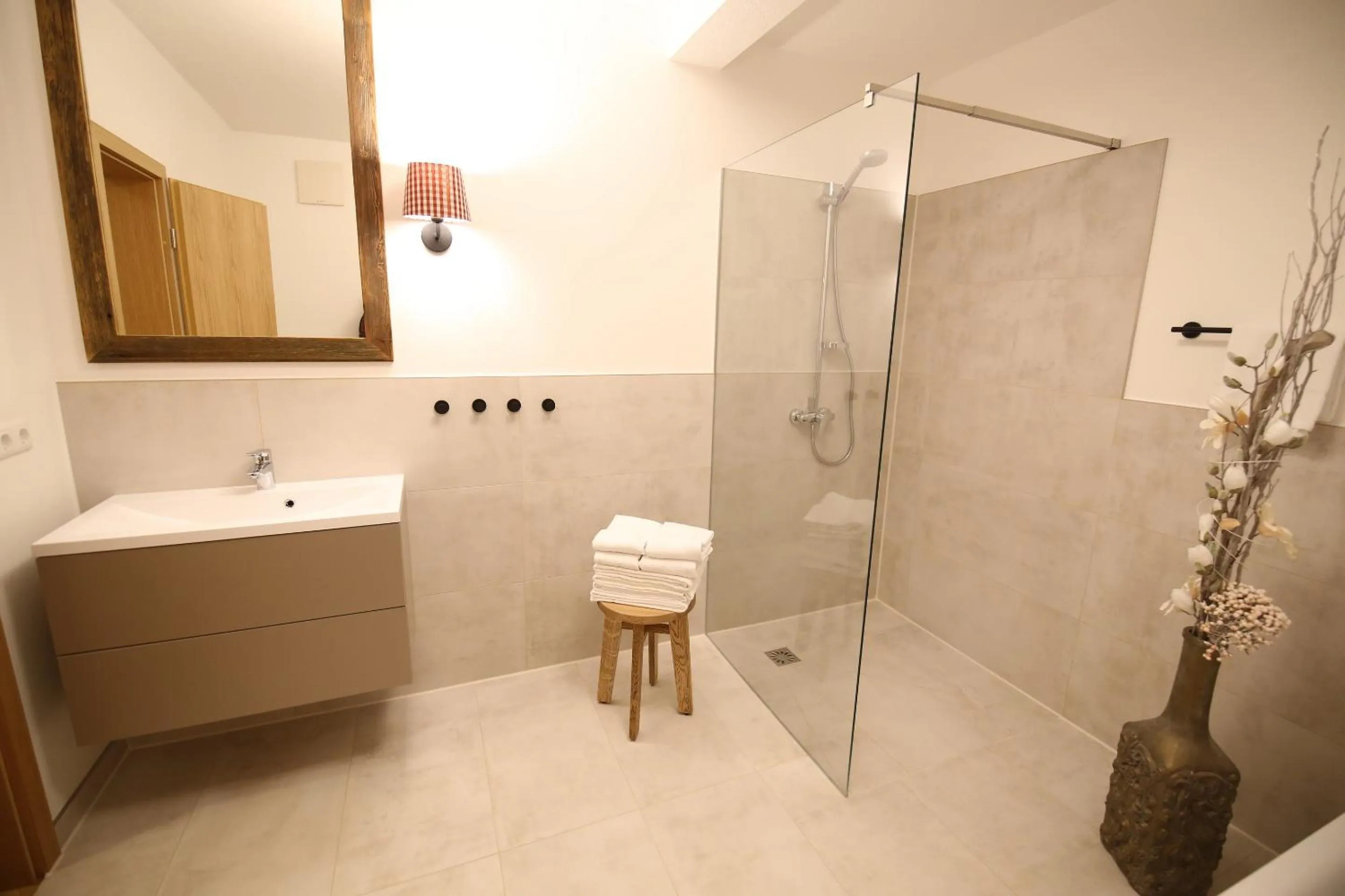 Bathroom in Aparthotel Deutscher Kaiser Ferienwohnungen
