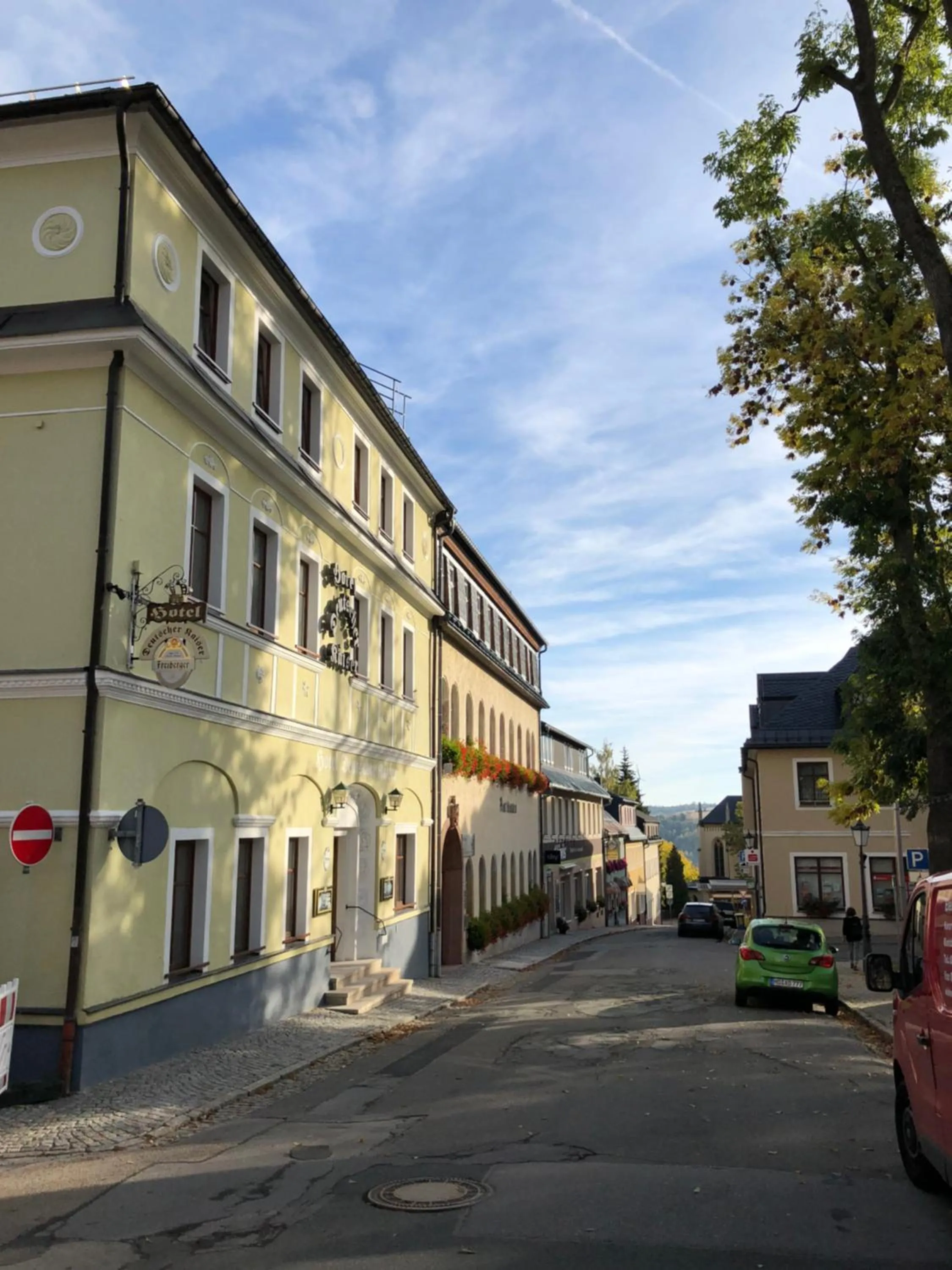 Property building in Aparthotel Deutscher Kaiser Ferienwohnungen
