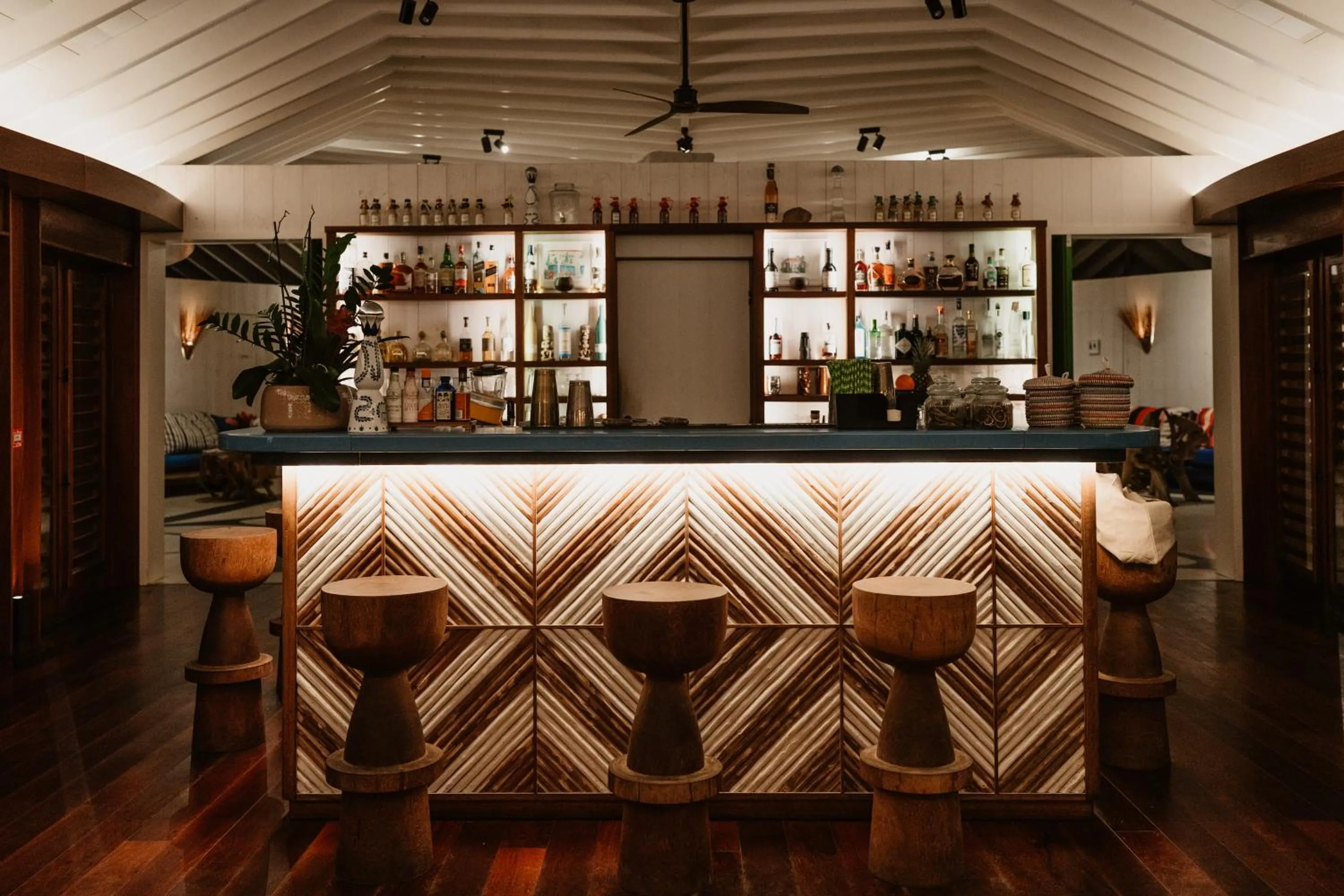 Lounge or bar in Hotel Manapany