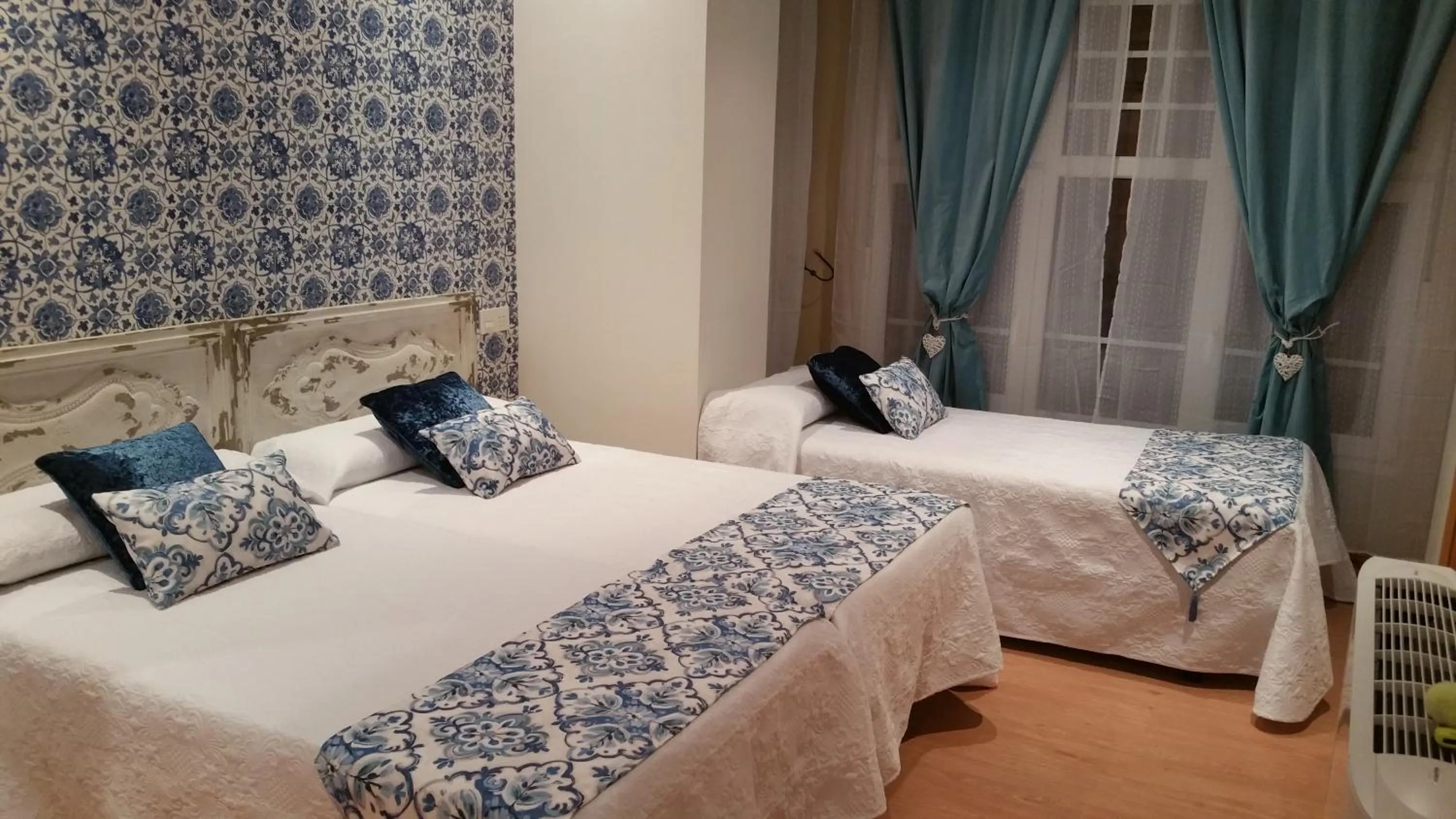 Bed in Hosteria Villa de Castro