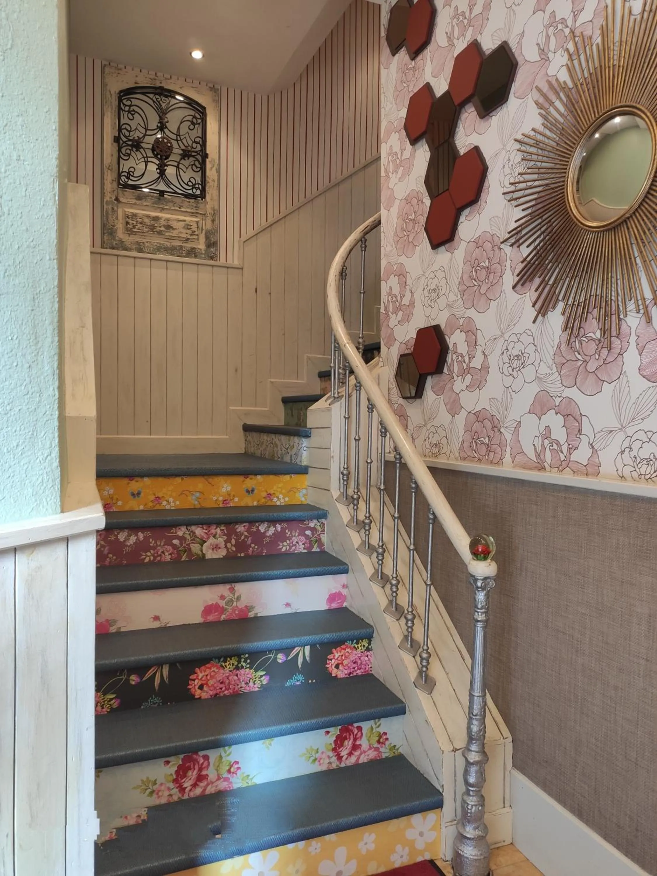 Facade/entrance in Hosteria Villa de Castro