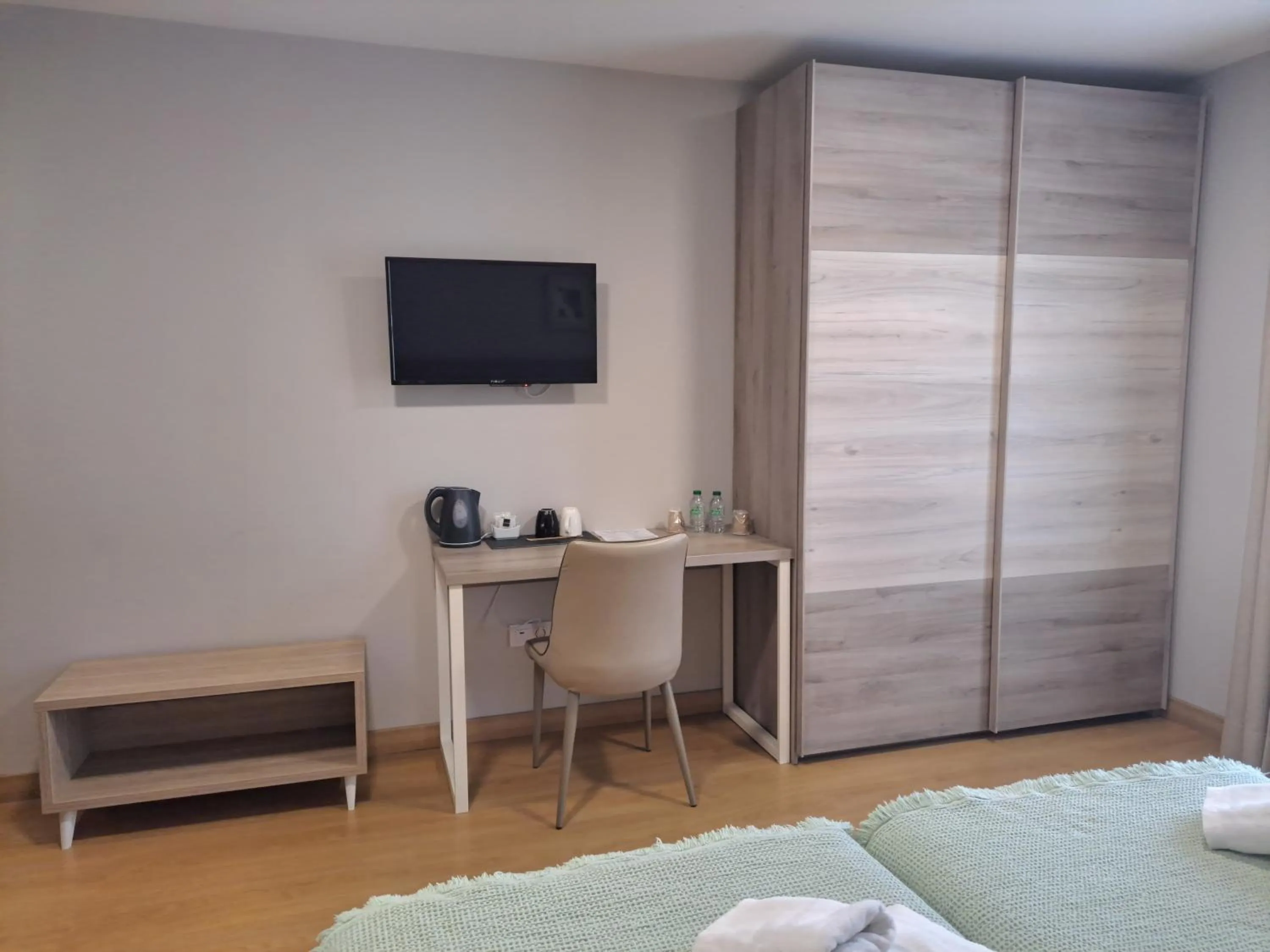 Bedroom, Bed in Hotel Roquiño