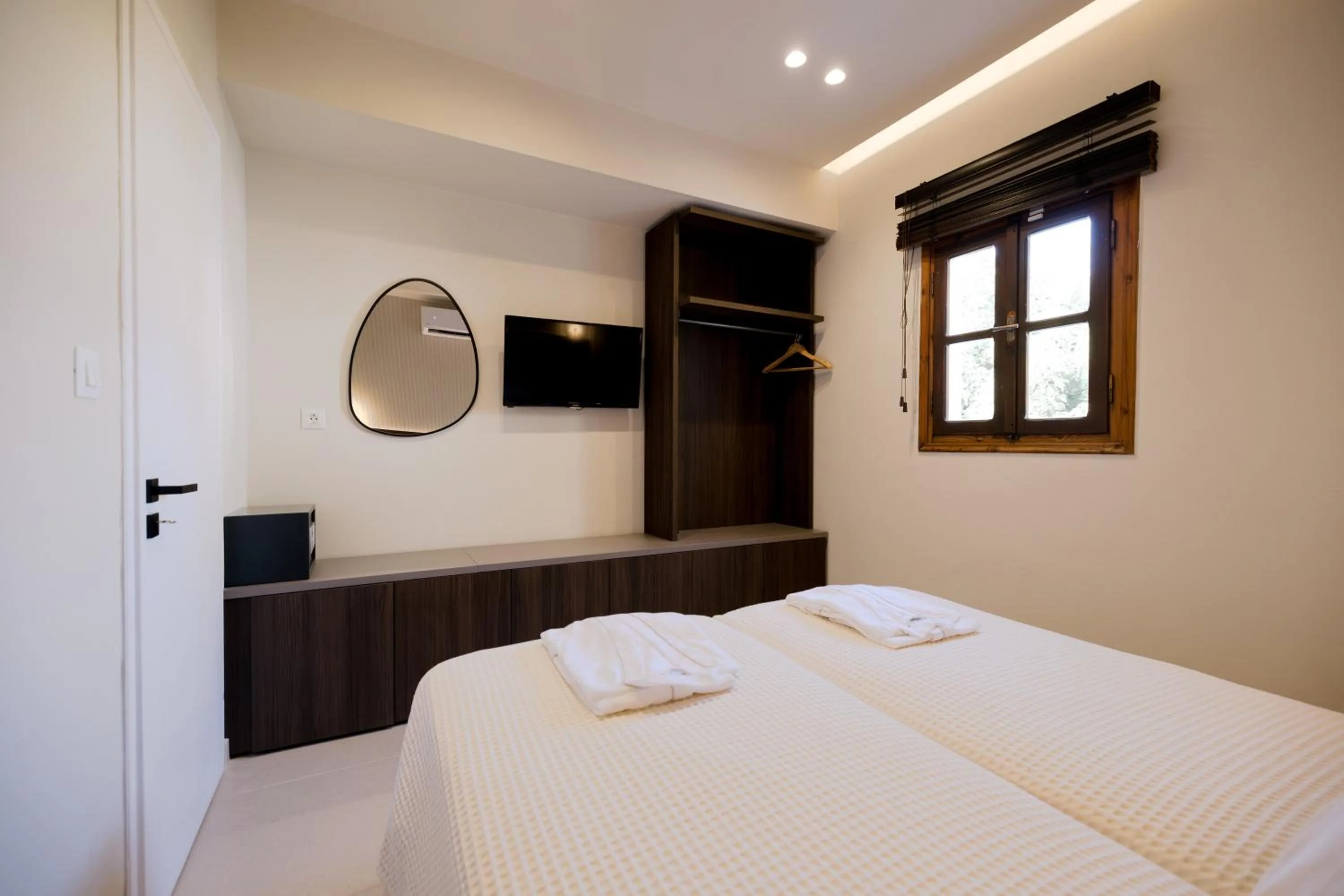 Bed in Opera House Hotel