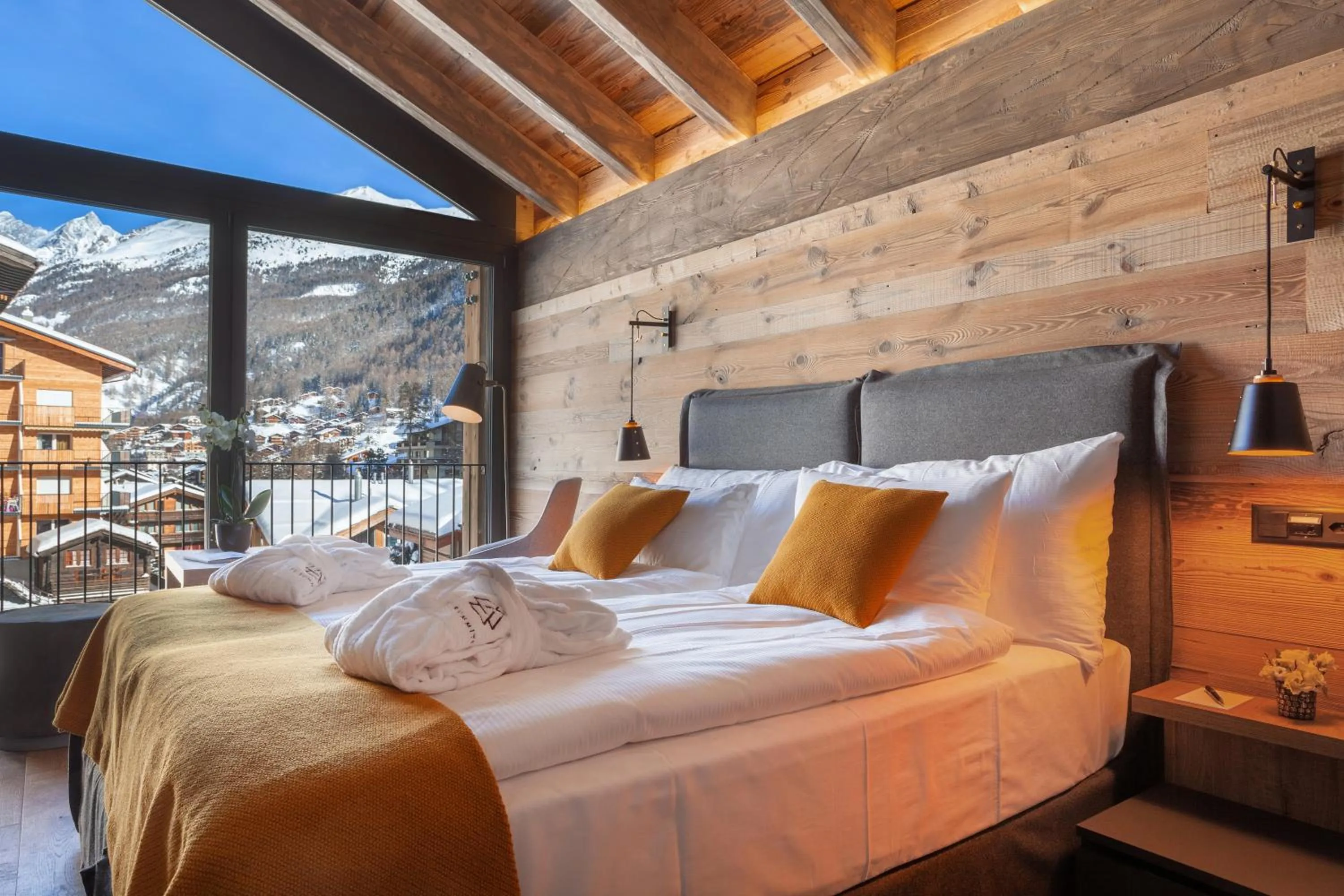 Bed in 22 Summits Boutique Hotel