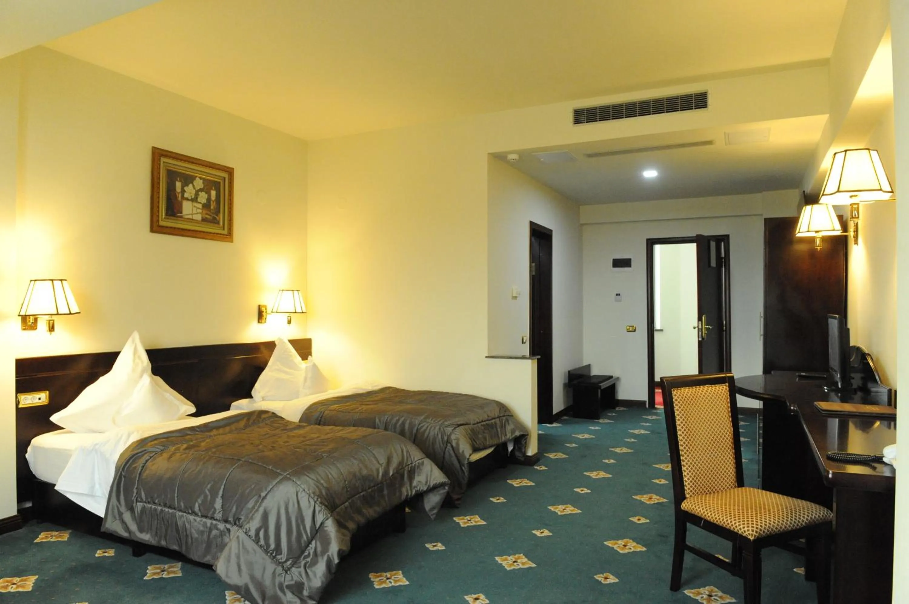 Photo of the whole room, Bed in Hotel Delta 4