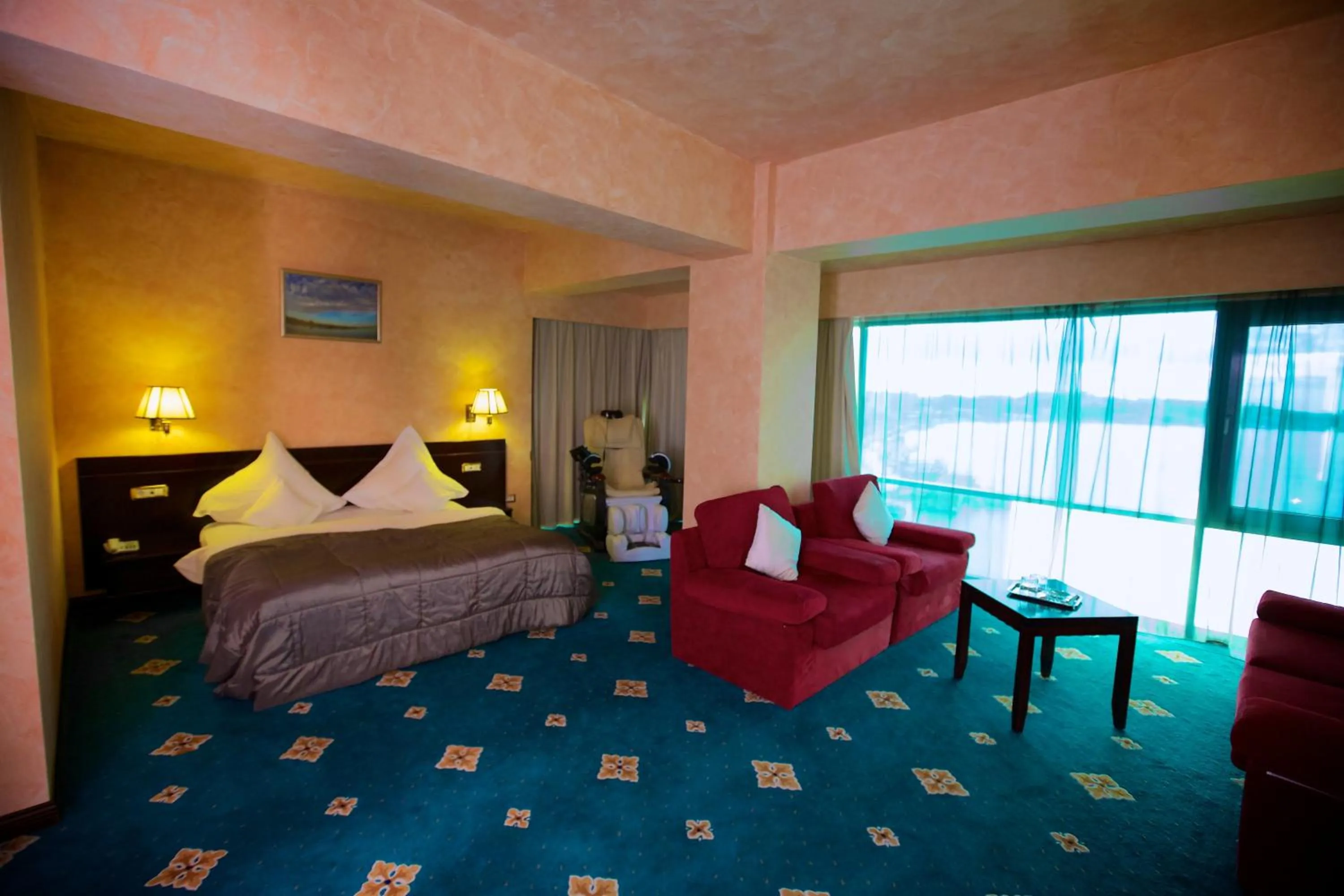 Photo of the whole room, Bed in Hotel Delta 4