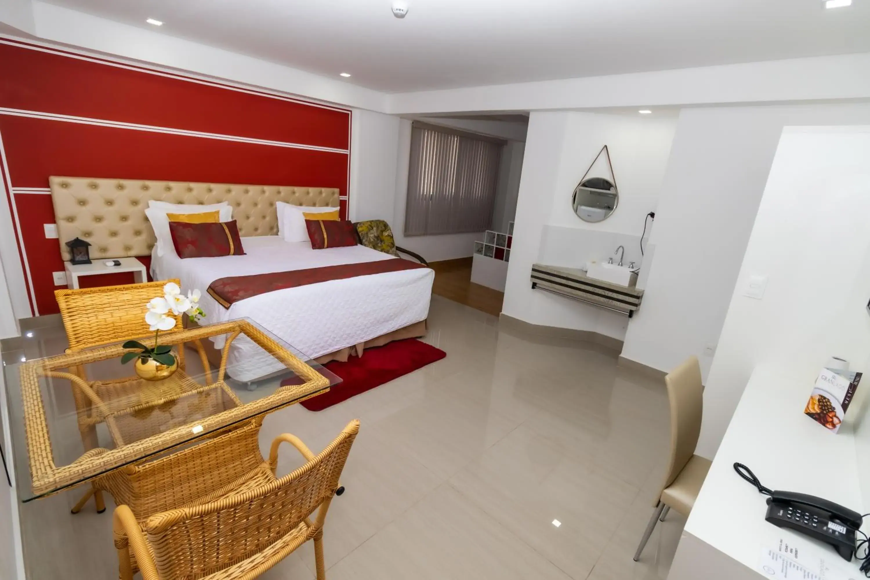 Premier Suite - single occupancy in Granlago Hotel Premier Suite - single occupancy in Granlago Hotel