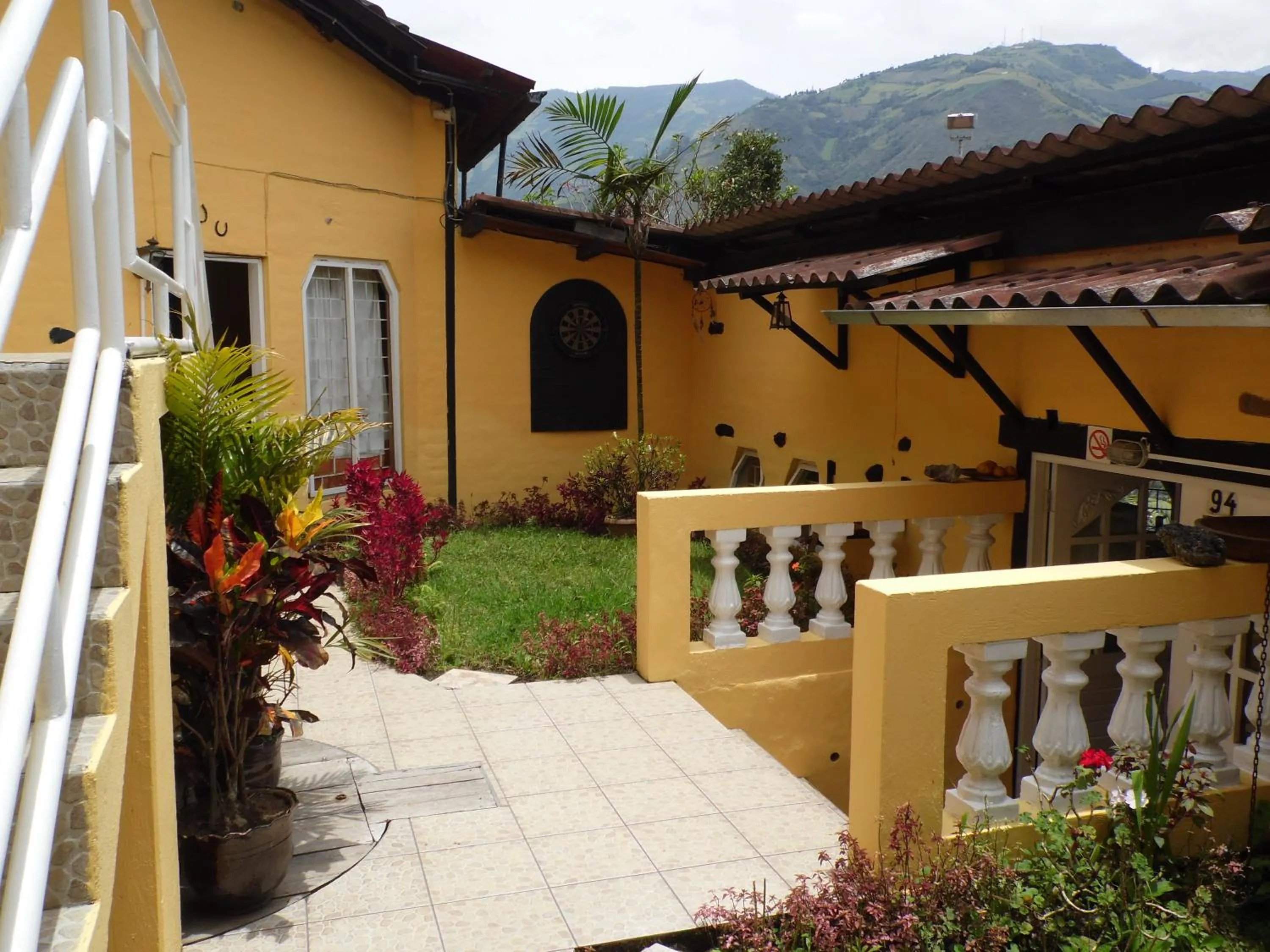 Patio in La Casa Amarilla