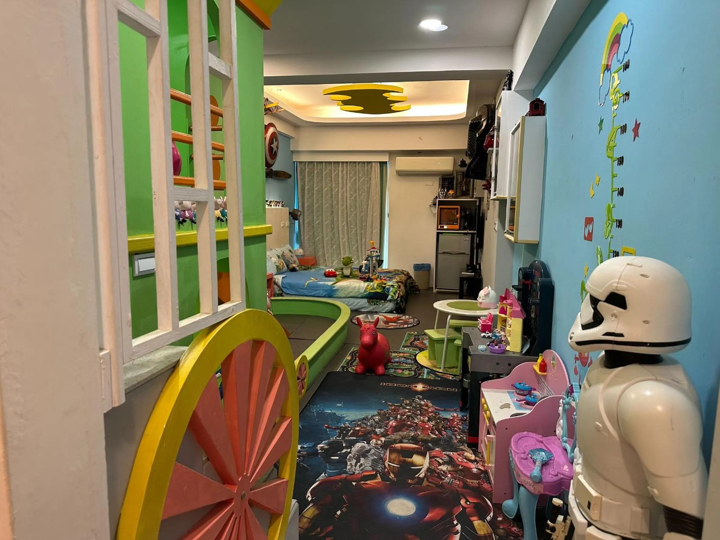 Photo of the whole room in Kenting Mola