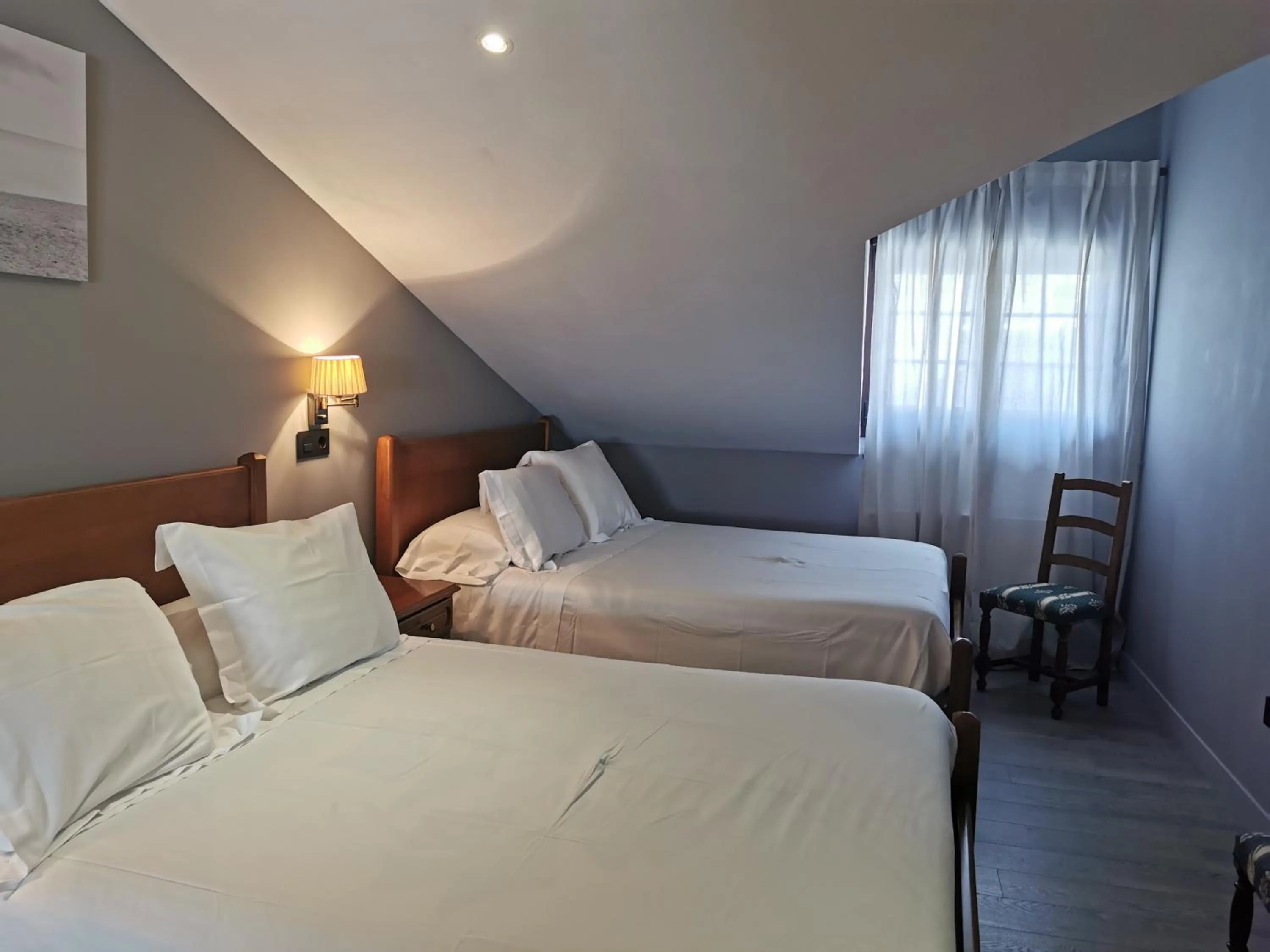 Bed in Hotel Arco Navia