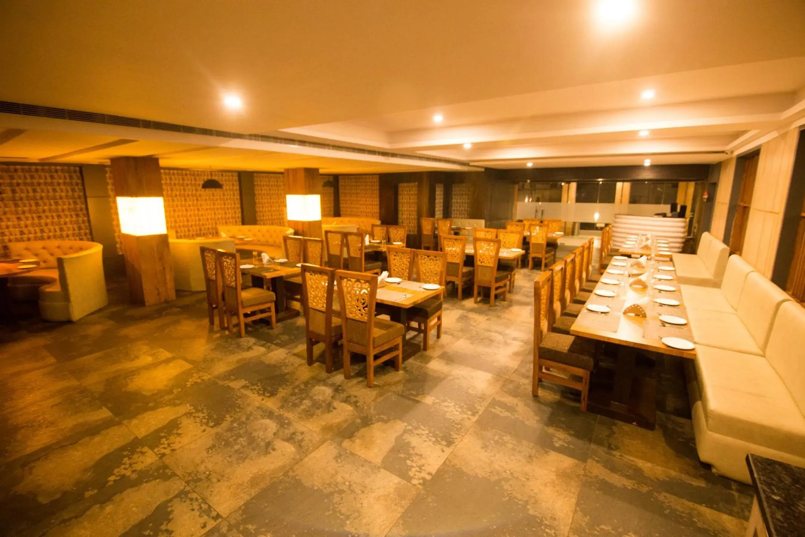 Restaurant/places to eat in The River Front Resort Restaurant/places to eat in The River Front Resort