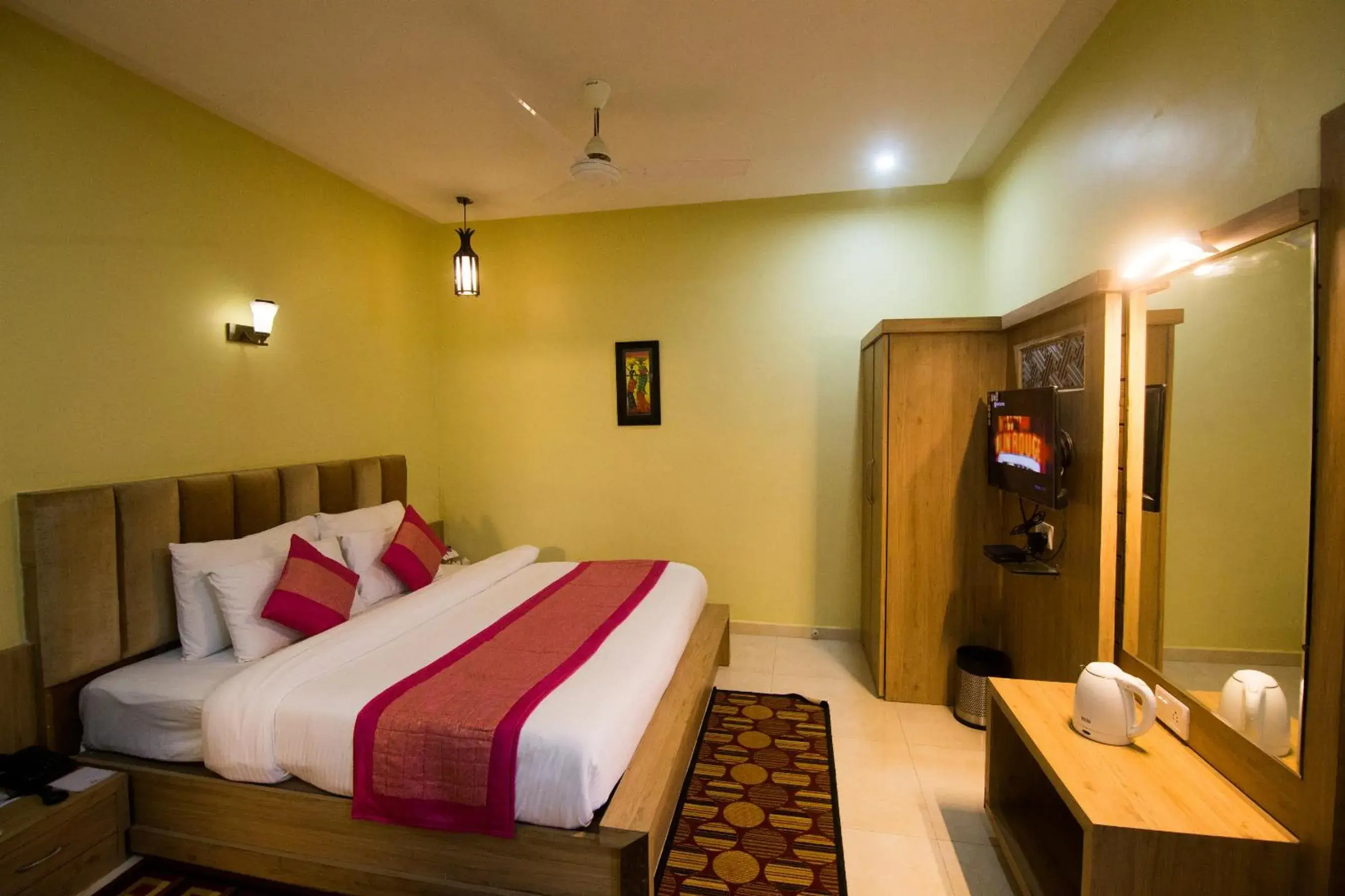 Photo of the whole room, Bed in The River Front Resort Photo of the whole room, Bed in The River Front Resort