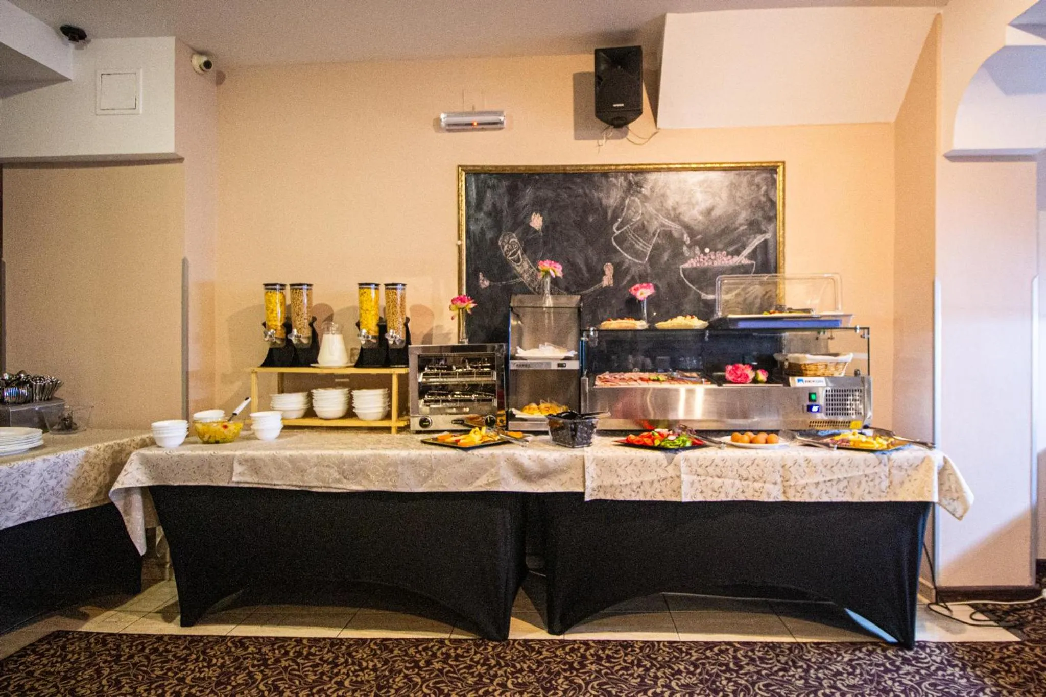 Continental breakfast in Casa Mureșan