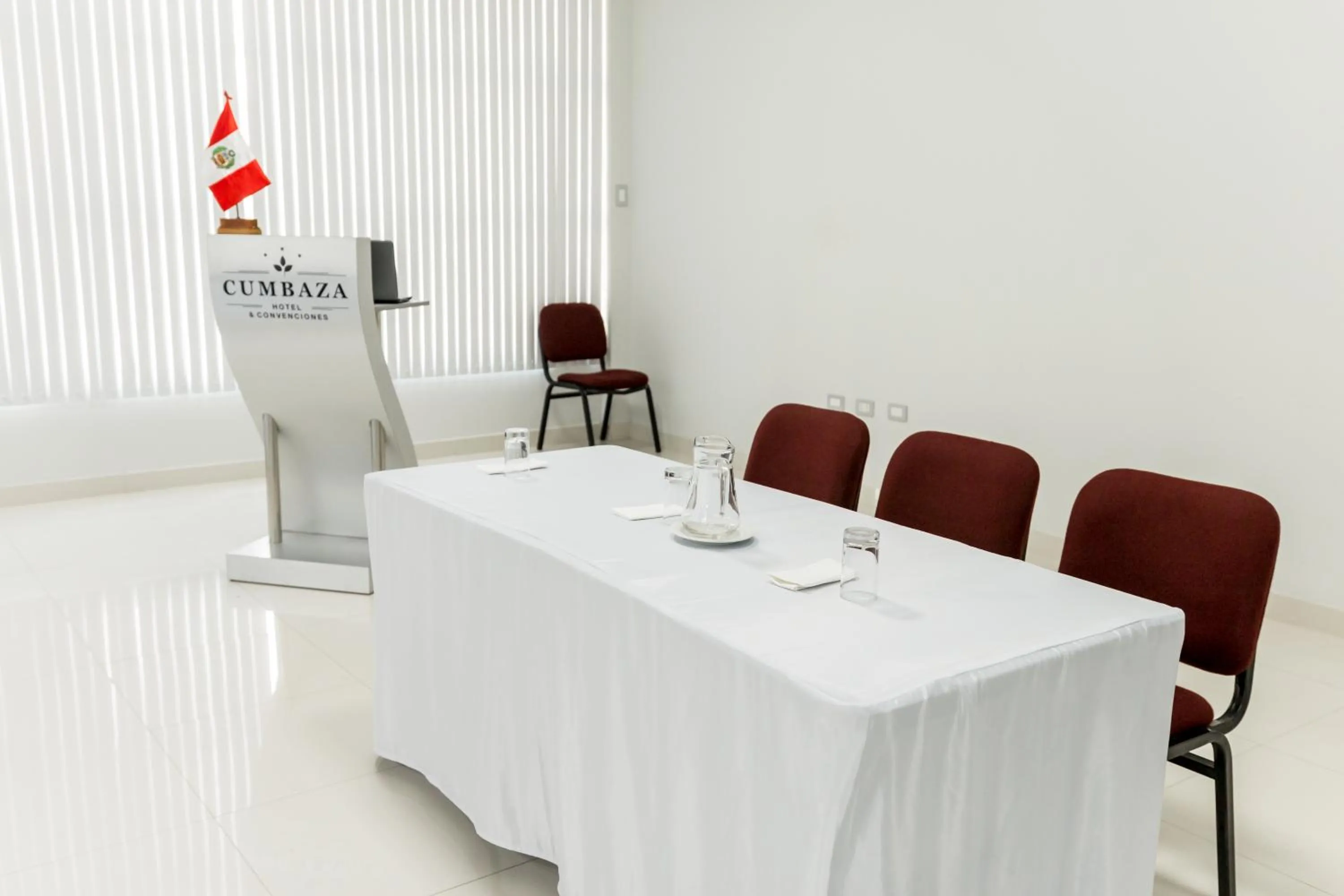 Cumbaza Hotel & Convenciones