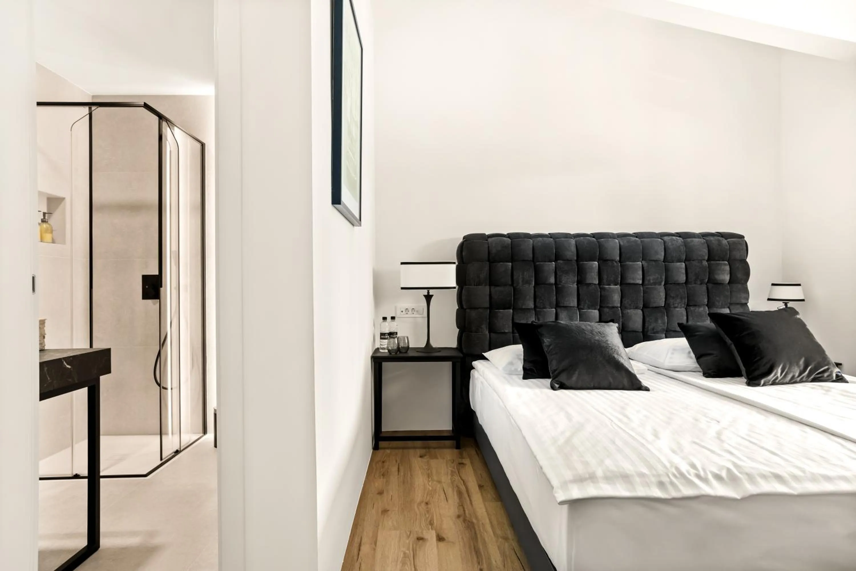 Bathroom, Bed in Hotel Harmonija SPA & FREE PARKING