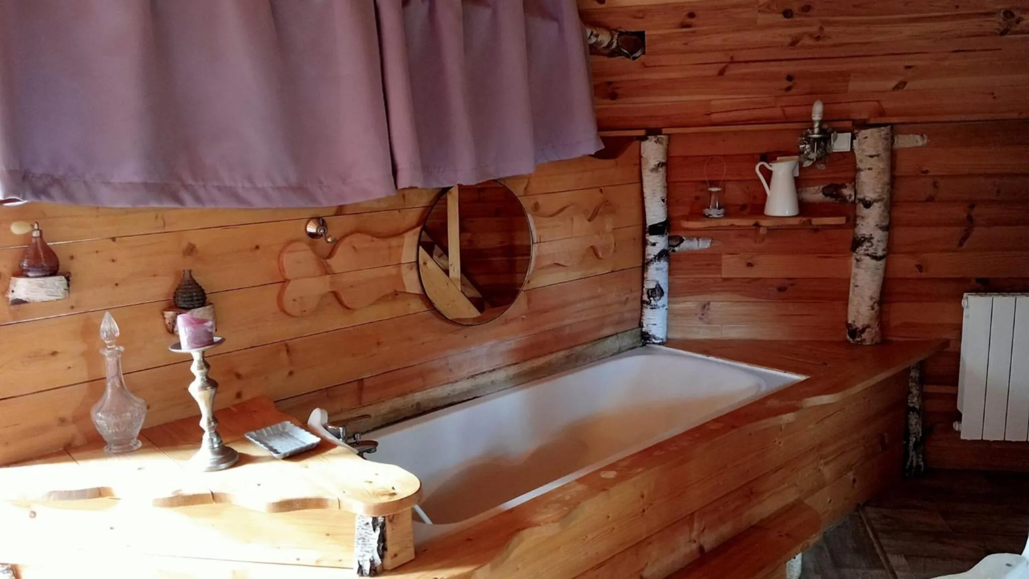 Bath in Le Nid Dans Les Bruyères