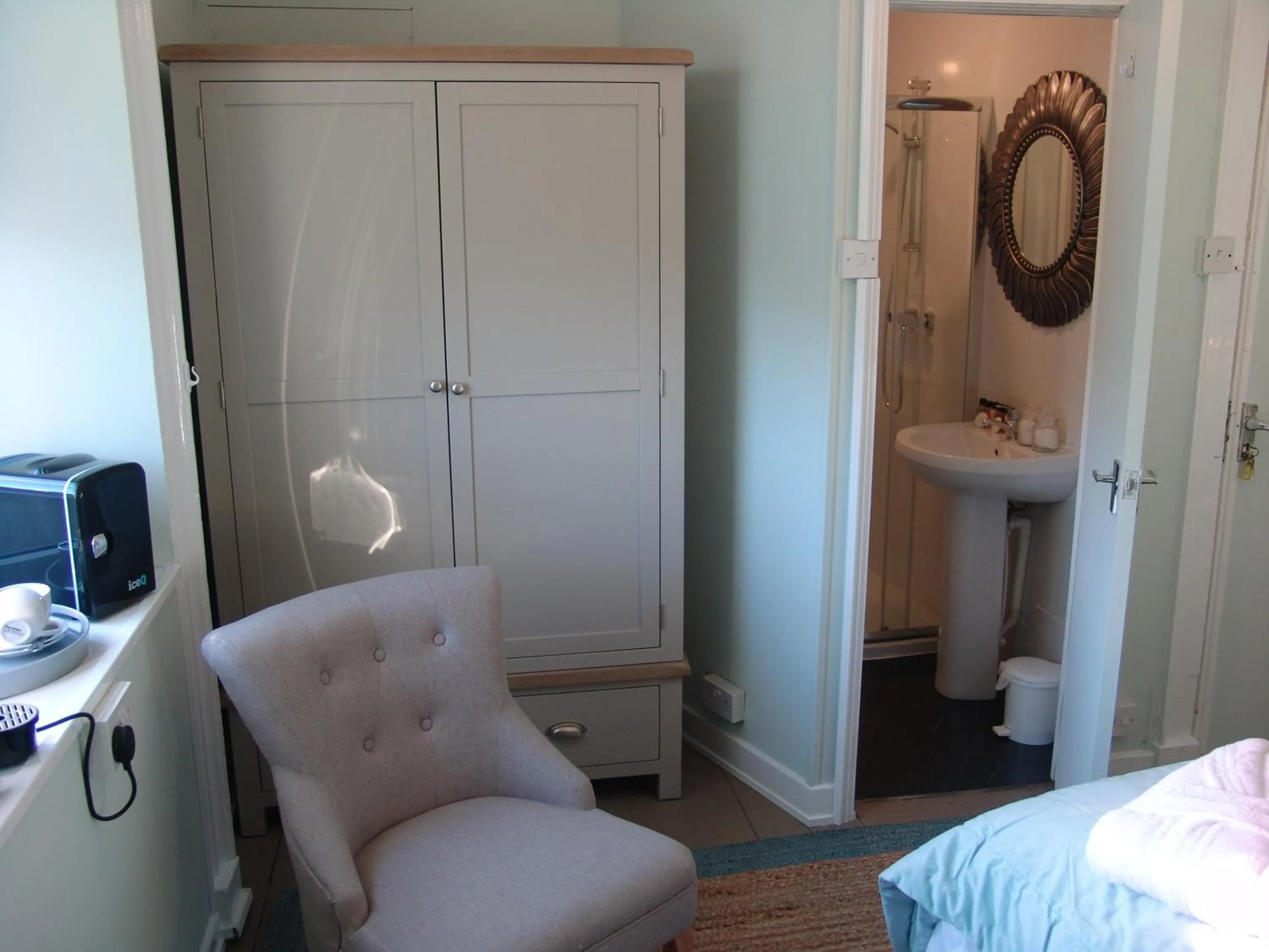 Bed in Osborne House B&B Workington