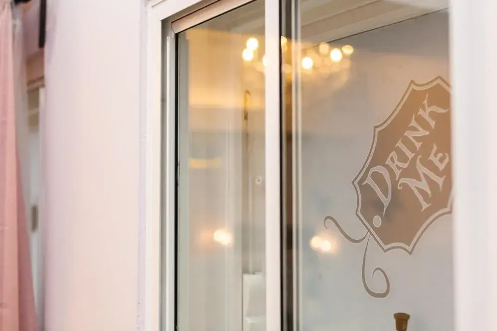 Deluxe Apartment in Honeypot House Deluxe Apartment in Honeypot House