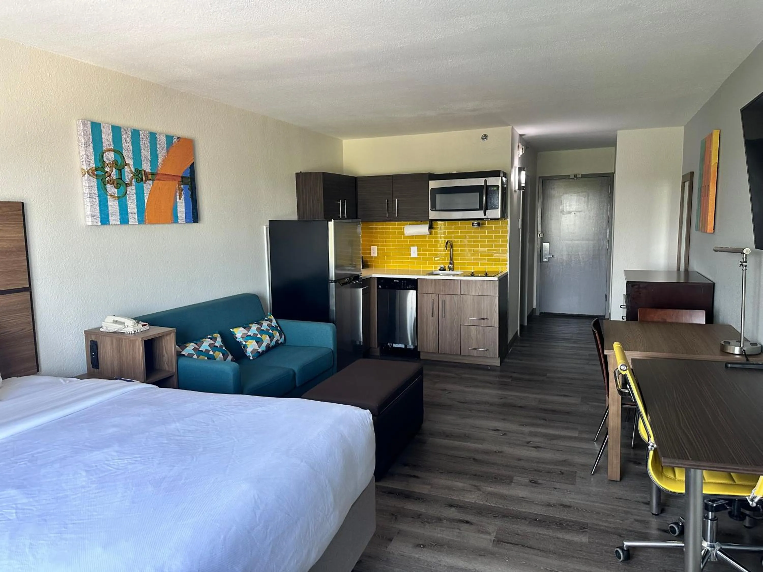 Bed in MainStay Suites Conover-Hickory