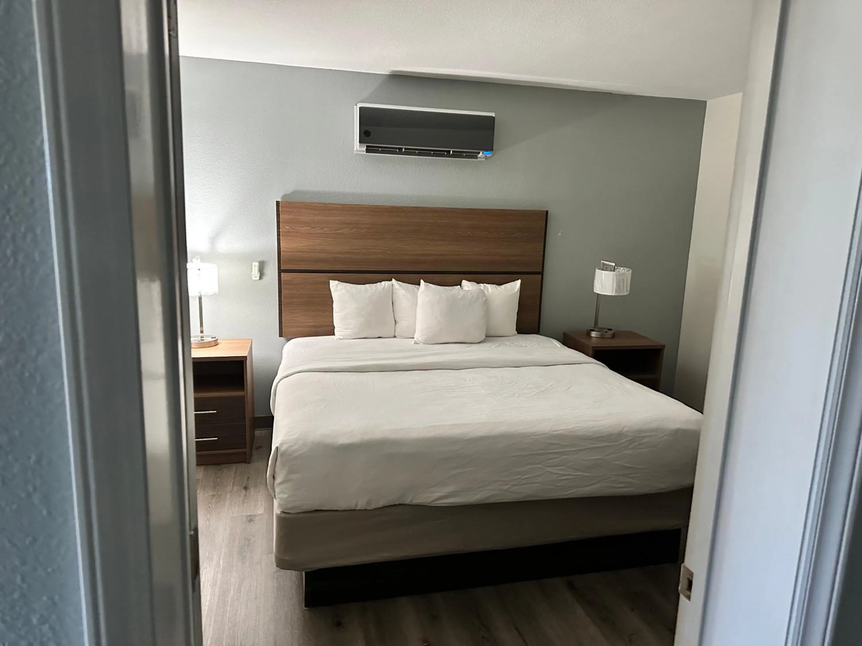 Bed in MainStay Suites Conover-Hickory