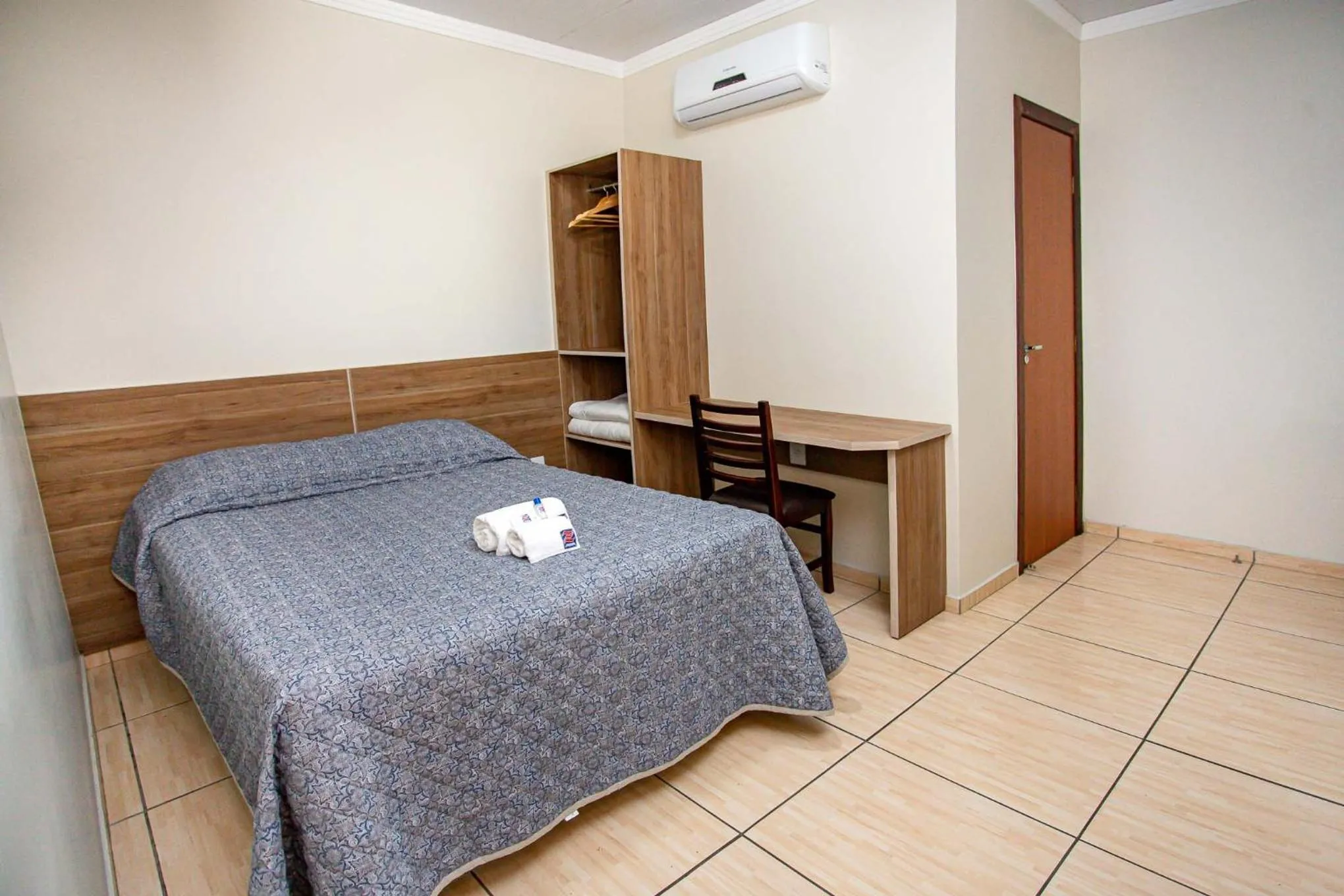 Bed in Hotel Zandoná